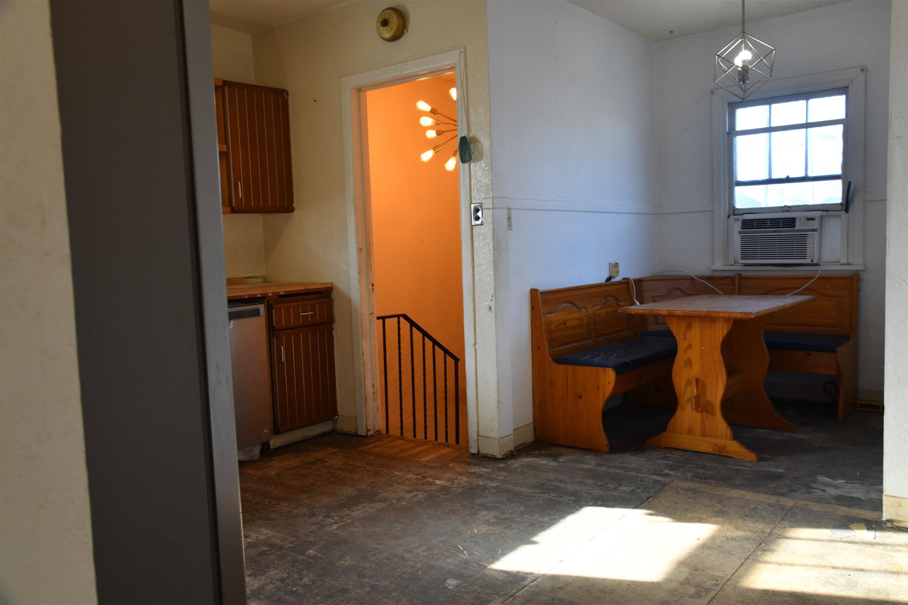 419 21st Avenue South, Nampa, Idaho 83651, 3 Bedrooms, 1 Bathroom, Residential For Sale, Price $225,000,MLS 98972780