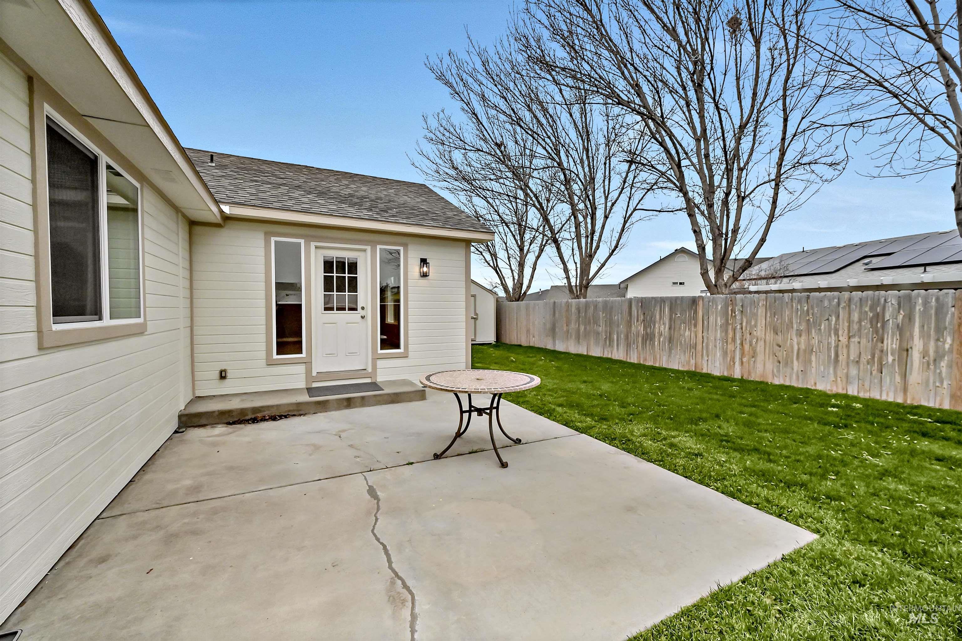 366 W Harris, Meridian, Idaho 83642, 3 Bedrooms, 2 Bathrooms, Residential For Sale, Price $449,500,MLS 98972781