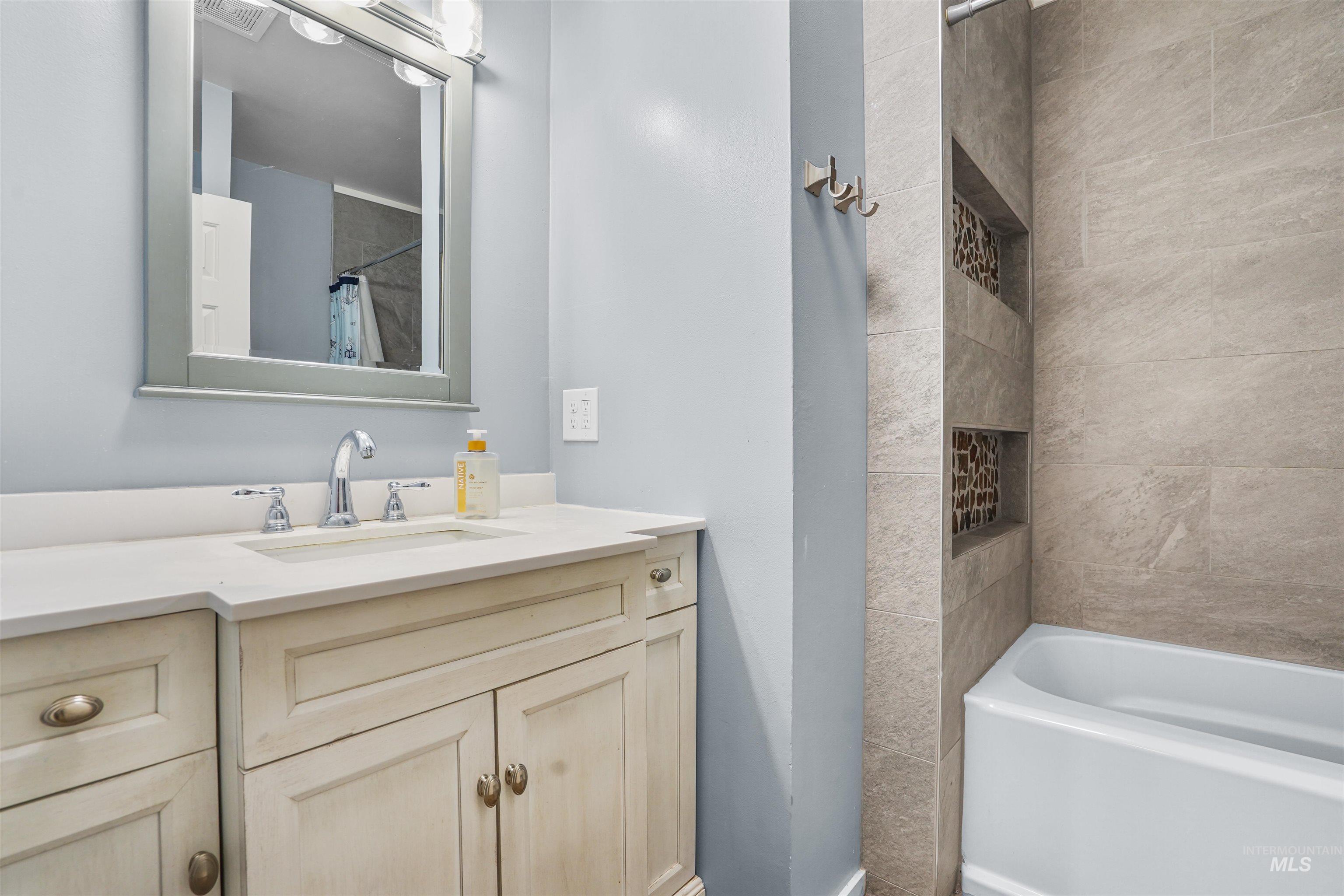 2242 Almo Ave, Burley, Idaho 83318, 3 Bedrooms, 2 Bathrooms, Residential For Sale, Price $315,000,MLS 98972782