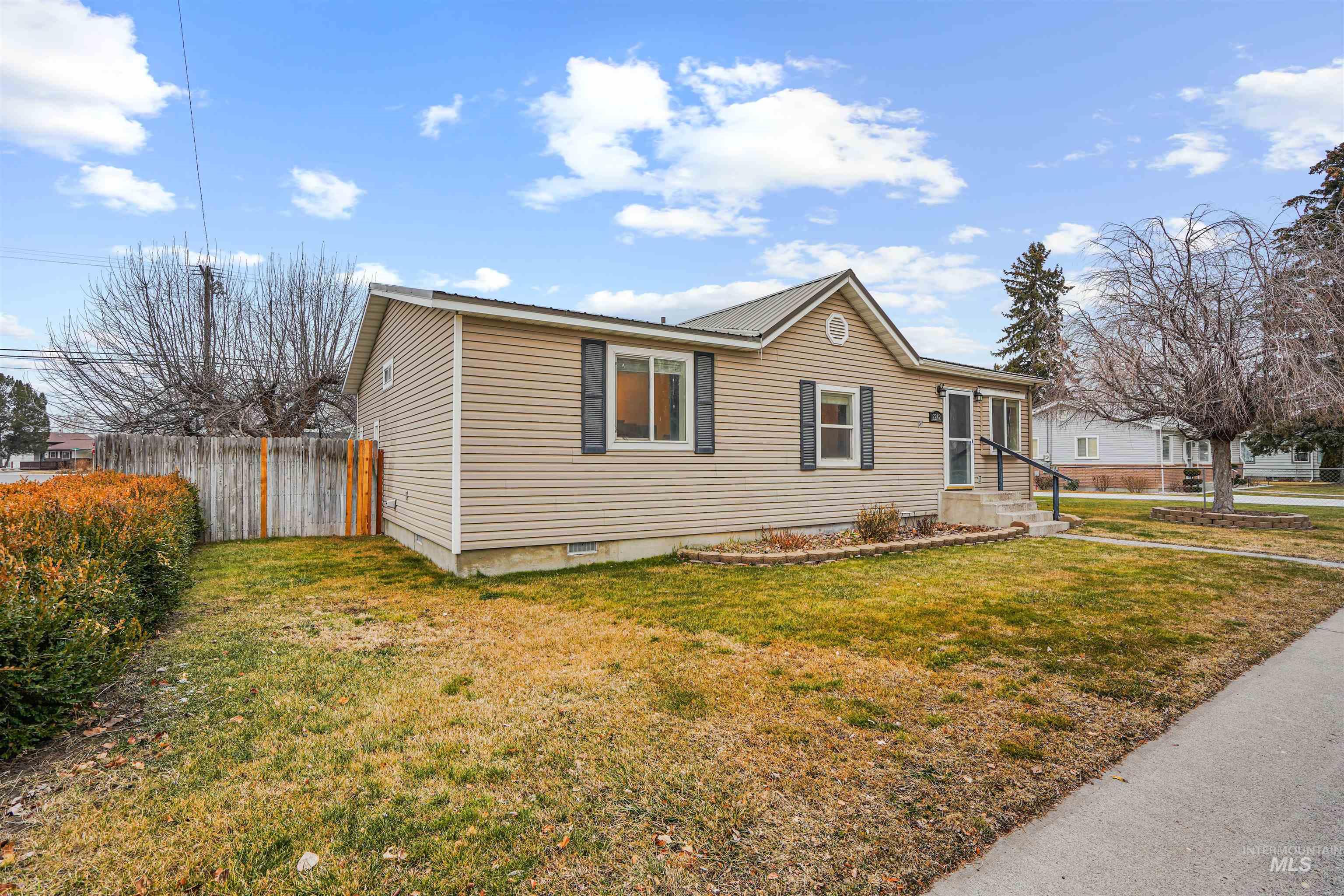 2242 Almo Ave, Burley, Idaho 83318, 3 Bedrooms, 2 Bathrooms, Residential For Sale, Price $315,000,MLS 98972782