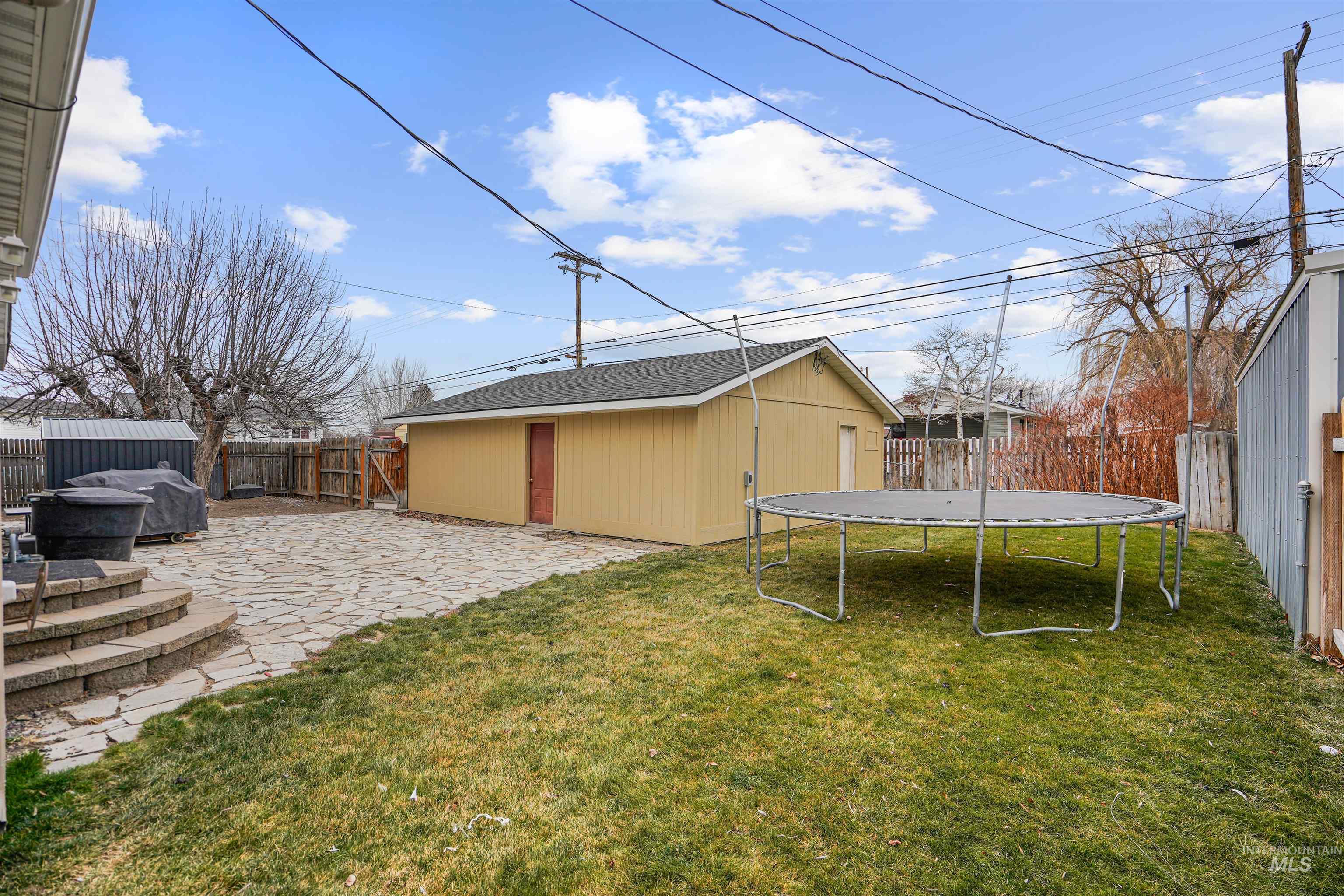 2242 Almo Ave, Burley, Idaho 83318, 3 Bedrooms, 2 Bathrooms, Residential For Sale, Price $315,000,MLS 98972782