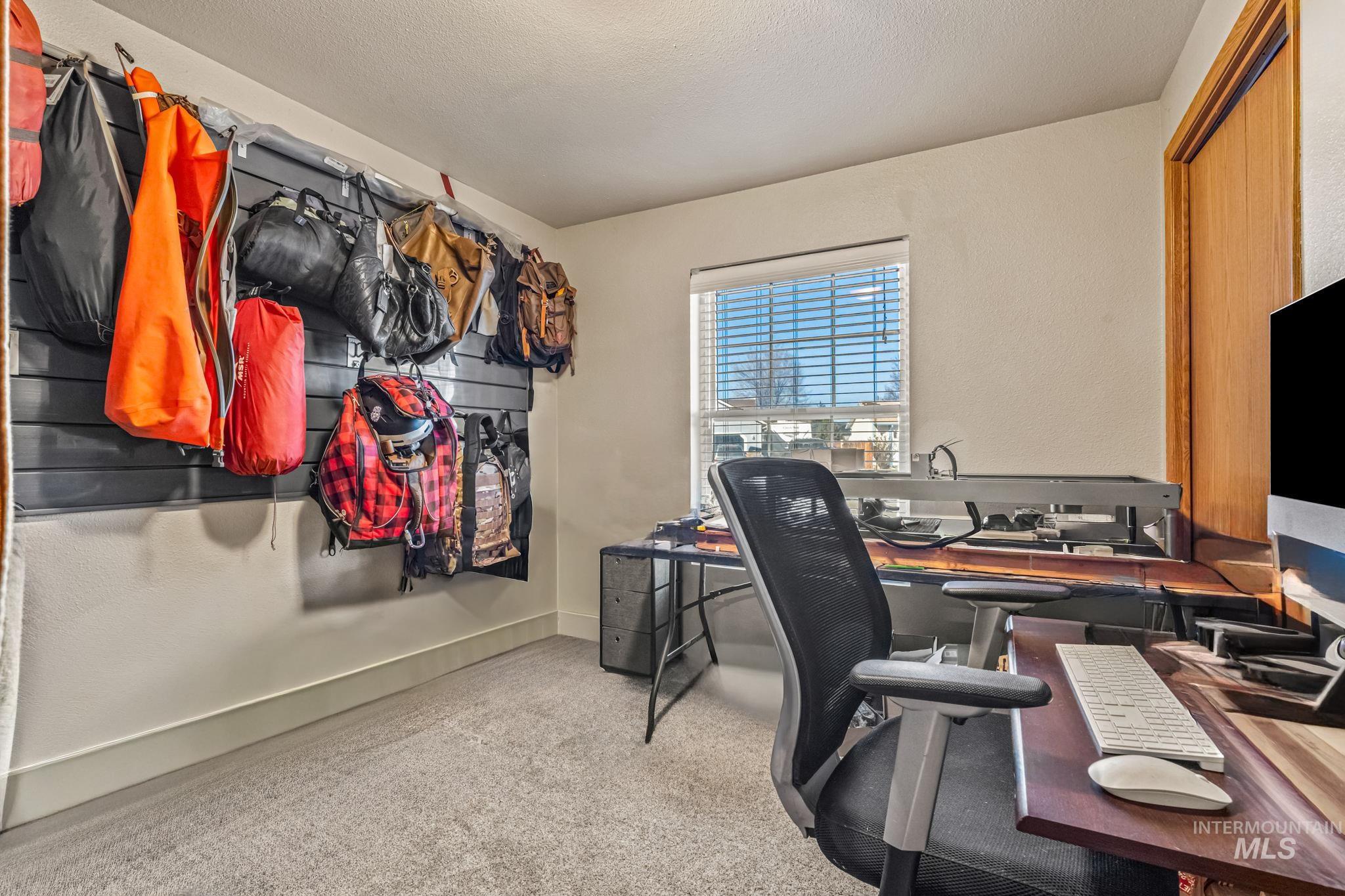 175 Del Mar St, Mountain Home, Idaho 83647, 3 Bedrooms, 2 Bathrooms, Residential For Sale, Price $329,900,MLS 98972787