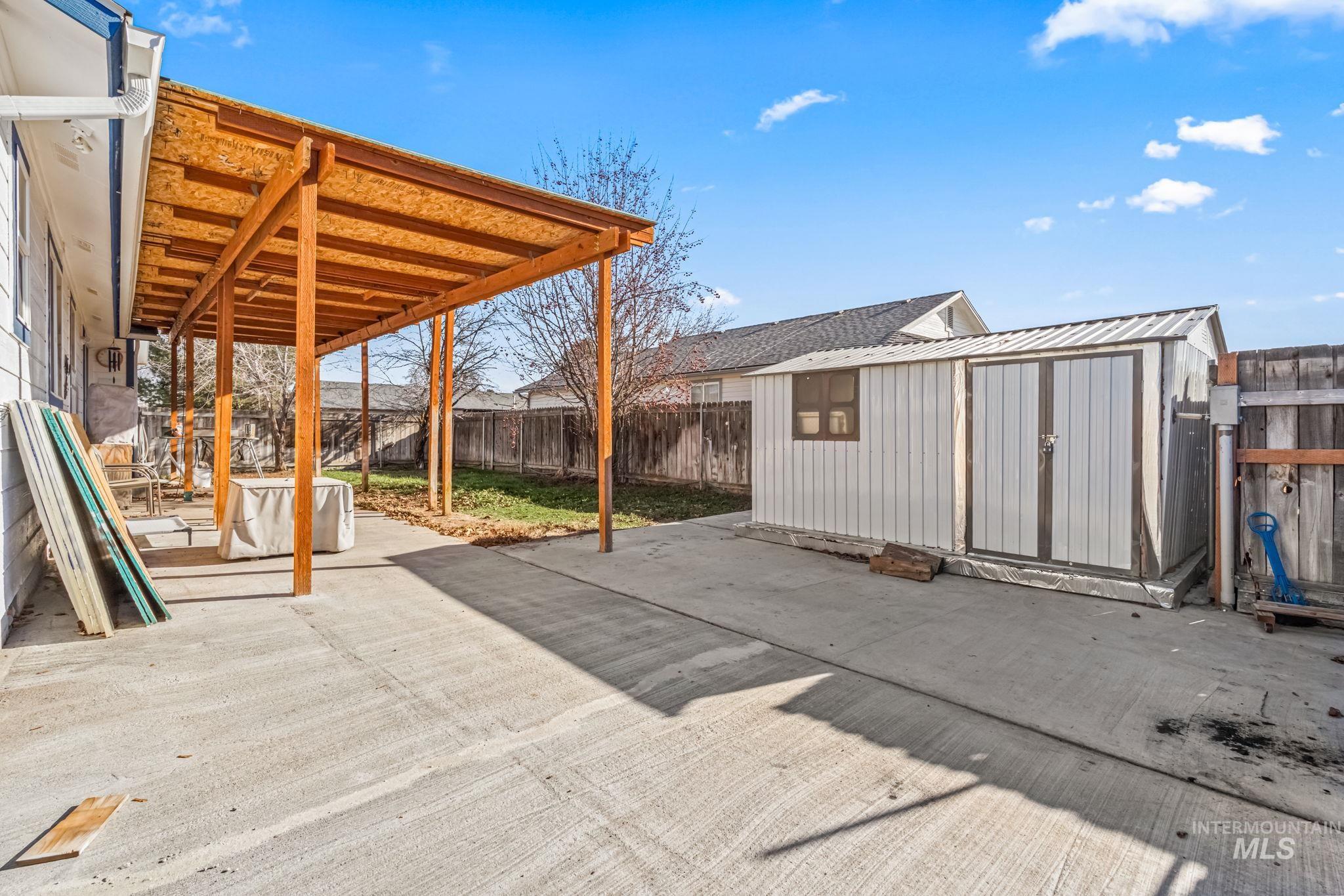 175 Del Mar St, Mountain Home, Idaho 83647, 3 Bedrooms, 2 Bathrooms, Residential For Sale, Price $329,900,MLS 98972787