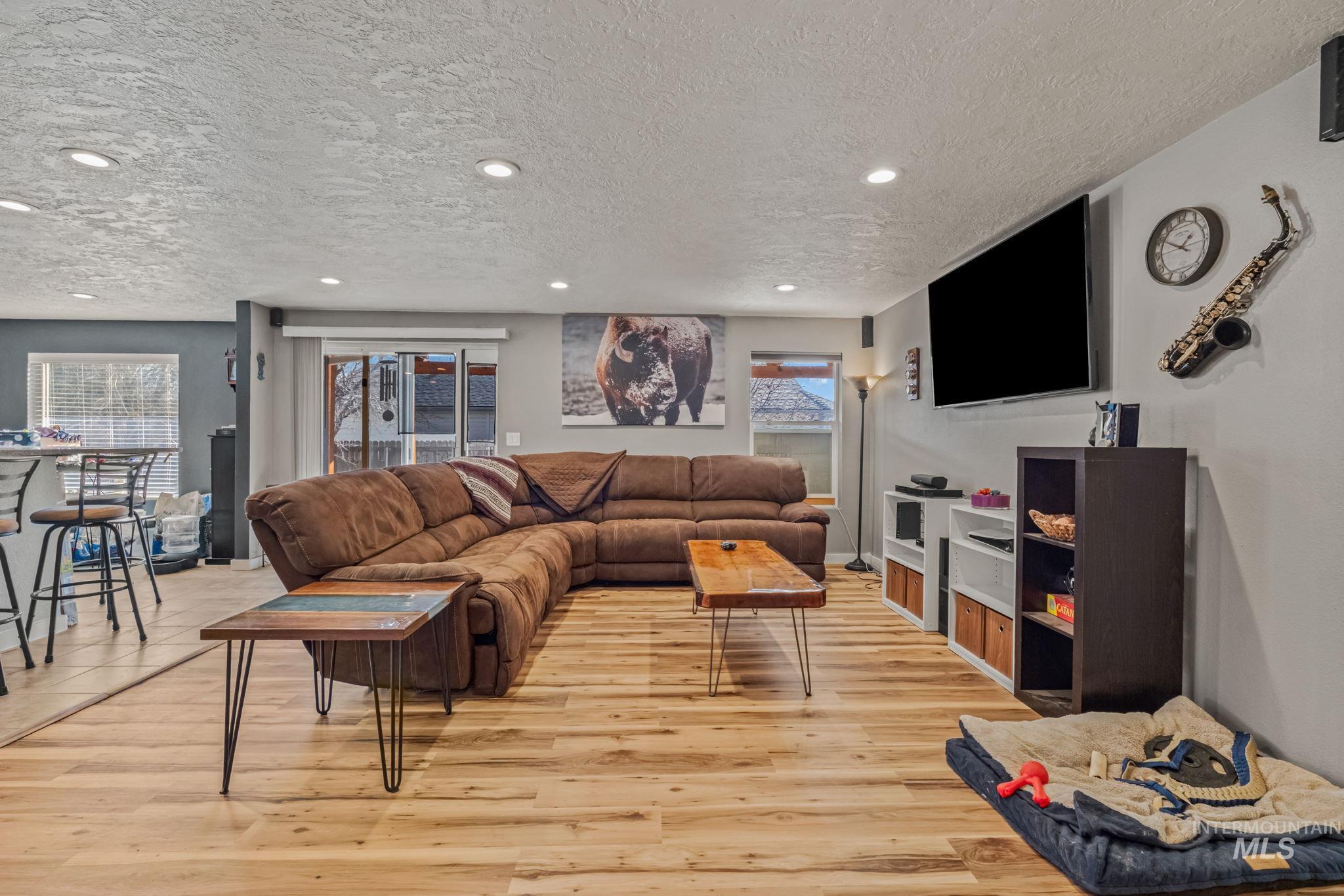 175 Del Mar St, Mountain Home, Idaho 83647, 3 Bedrooms, 2 Bathrooms, Residential For Sale, Price $329,900,MLS 98972787