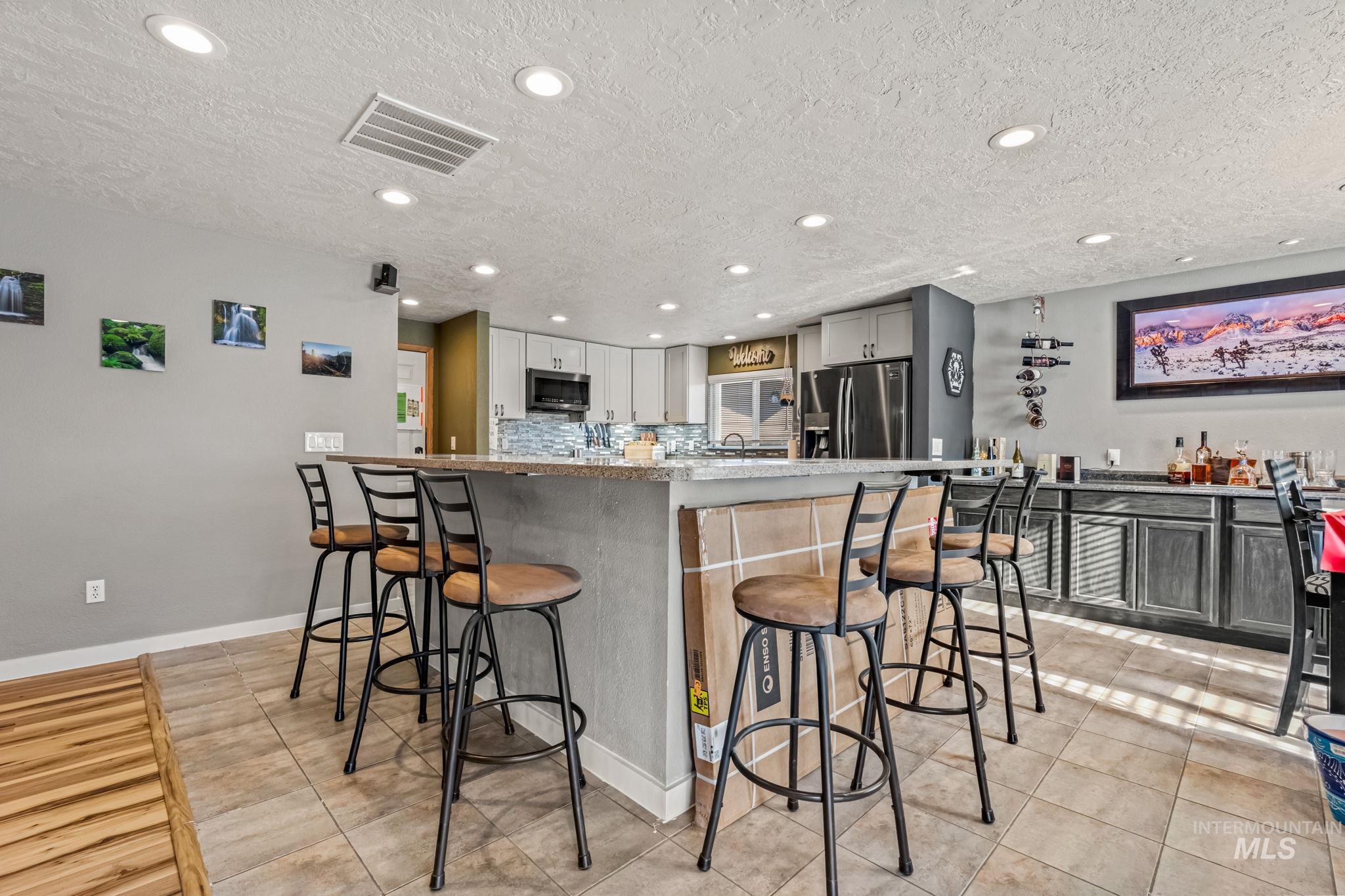 175 Del Mar St, Mountain Home, Idaho 83647, 3 Bedrooms, 2 Bathrooms, Residential For Sale, Price $329,900,MLS 98972787