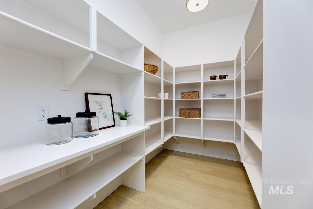 14592 N Spring Creek Way, Boise, Idaho 83714, 4 Bedrooms, 3.5 Bathrooms, Residential For Sale, Price $1,493,067,MLS 98972789