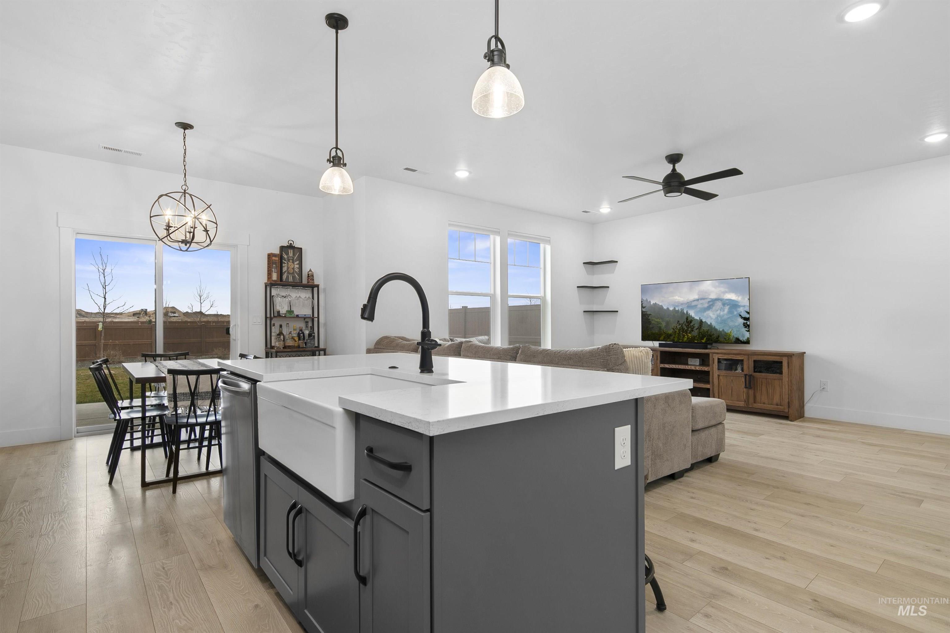 7101 W Storywood St, Boise, Idaho 83709, 3 Bedrooms, 2.5 Bathrooms, Residential For Sale, Price $449,000,MLS 98972791