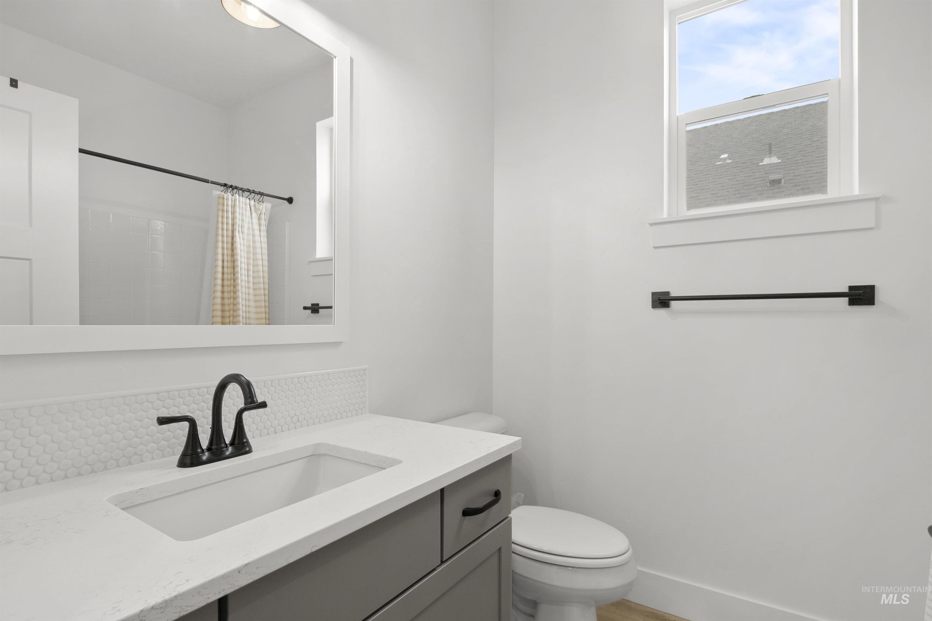 7101 W Storywood St, Boise, Idaho 83709, 3 Bedrooms, 2.5 Bathrooms, Residential For Sale, Price $449,000,MLS 98972791