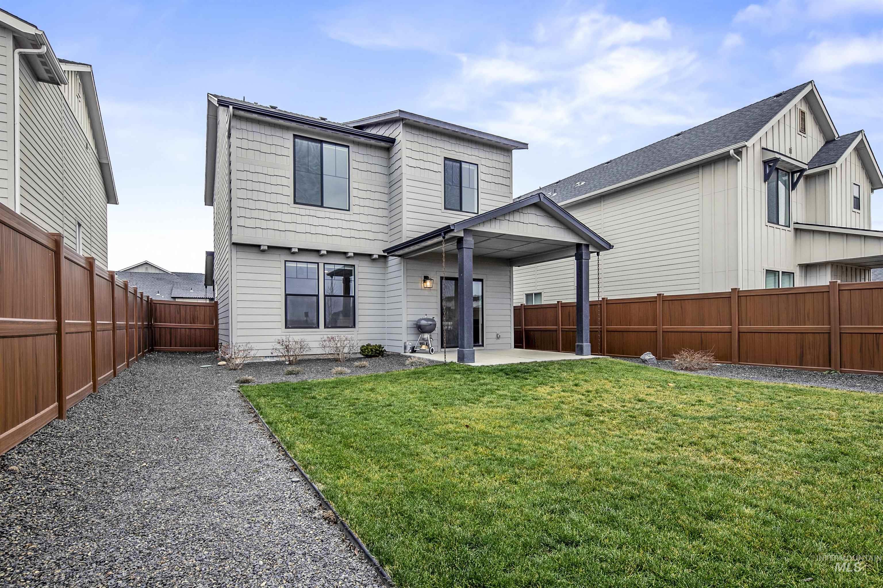 7101 W Storywood St, Boise, Idaho 83709, 3 Bedrooms, 2.5 Bathrooms, Residential For Sale, Price $449,000,MLS 98972791