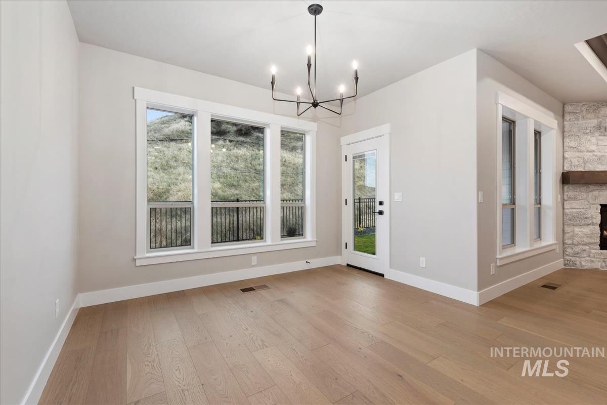 6999 W Tolland St, Eagle, Idaho 83616, 4 Bedrooms, 2 Bathrooms, Residential For Sale, Price $769,880,MLS 98972797