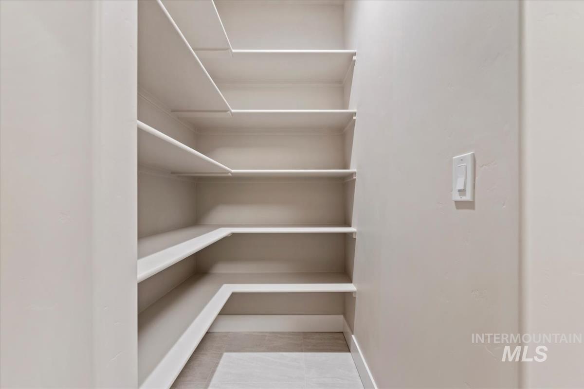 6999 W Tolland St, Eagle, Idaho 83616, 4 Bedrooms, 2 Bathrooms, Residential For Sale, Price $769,880,MLS 98972797