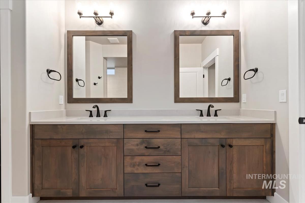 6999 W Tolland St, Eagle, Idaho 83616, 4 Bedrooms, 2 Bathrooms, Residential For Sale, Price $769,880,MLS 98972797