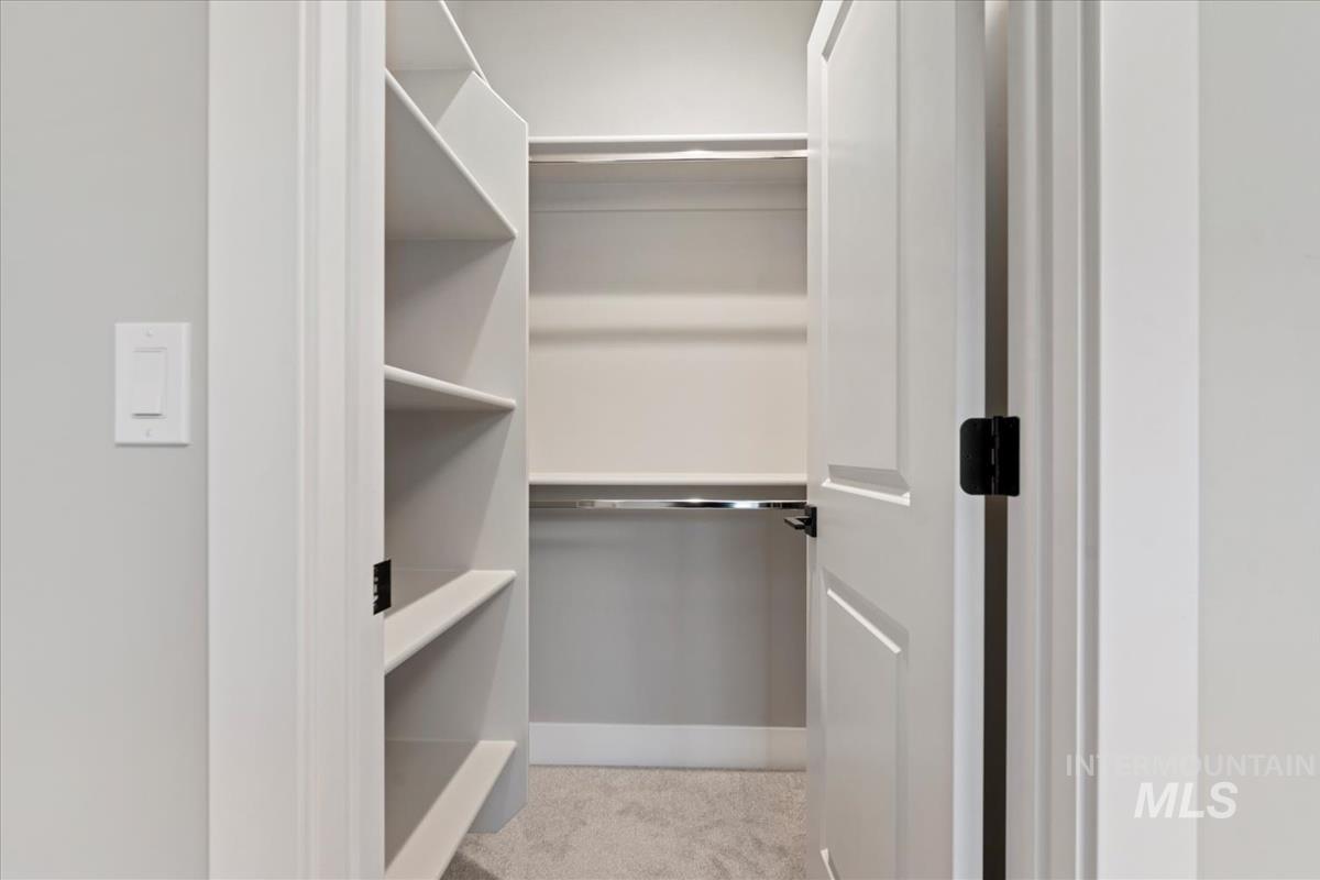 6999 W Tolland St, Eagle, Idaho 83616, 4 Bedrooms, 2 Bathrooms, Residential For Sale, Price $769,880,MLS 98972797