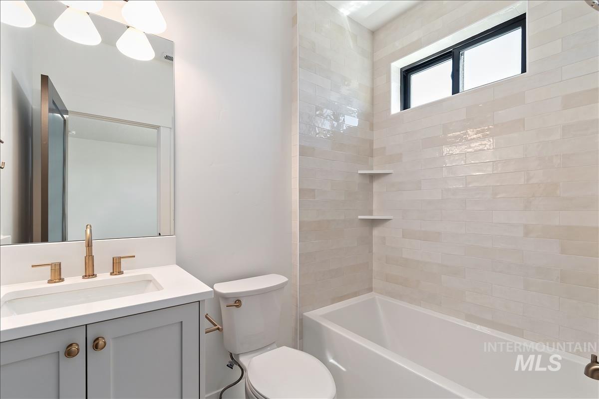 3506 N Templeton Way, Eagle, Idaho 83616, 4 Bedrooms, 3.5 Bathrooms, Residential For Sale, Price $1,625,000,MLS 98972798