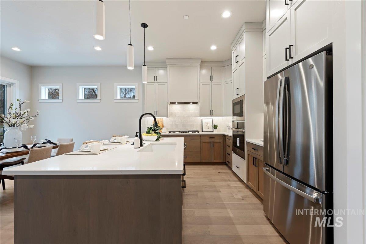 410 W Sand Dune Ln, Boise, Idaho 83702, 4 Bedrooms, 2.5 Bathrooms, Residential For Sale, Price $1,399,000,MLS 98972803