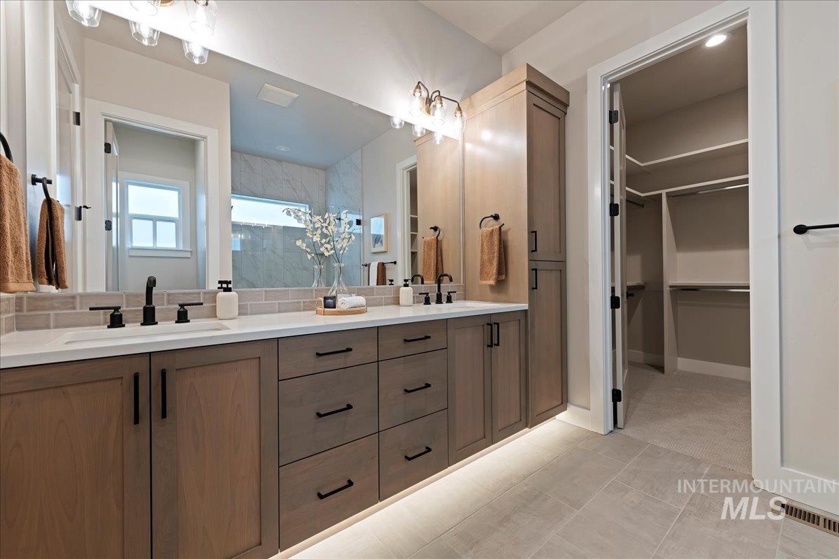 410 W Sand Dune Ln, Boise, Idaho 83702, 4 Bedrooms, 2.5 Bathrooms, Residential For Sale, Price $1,399,000,MLS 98972803