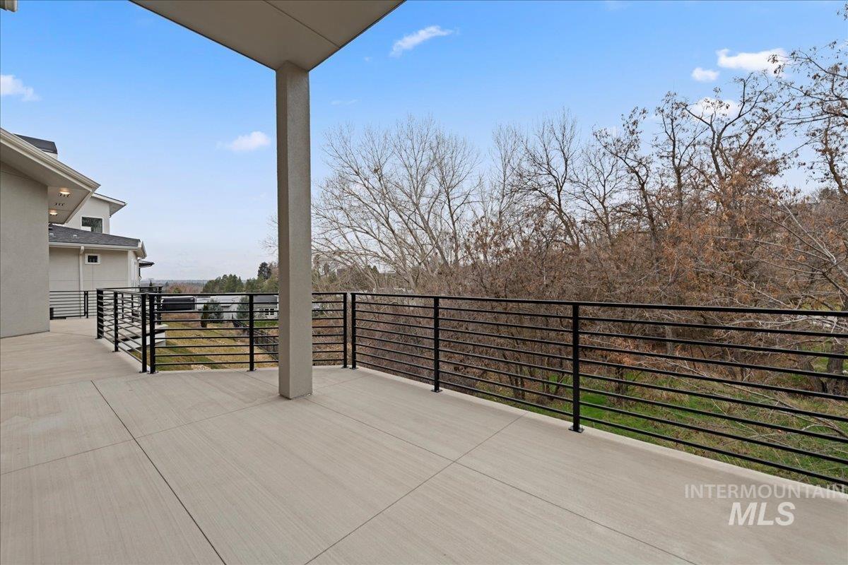 410 W Sand Dune Ln, Boise, Idaho 83702, 4 Bedrooms, 2.5 Bathrooms, Residential For Sale, Price $1,399,000,MLS 98972803