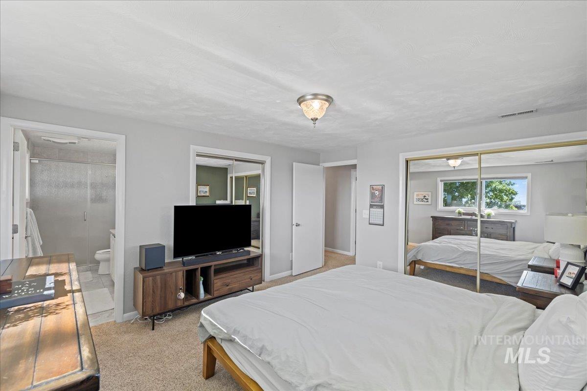 2303 N Locust Grove, Kuna, Idaho 83634, 5 Bedrooms, 3.5 Bathrooms, Residential For Sale, Price $2,500,000,MLS 98972806