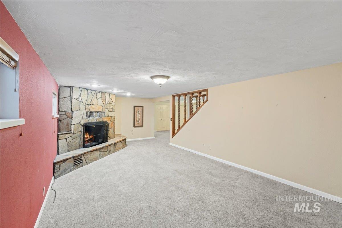 2303 N Locust Grove, Kuna, Idaho 83634, 5 Bedrooms, 3.5 Bathrooms, Residential For Sale, Price $2,500,000,MLS 98972806