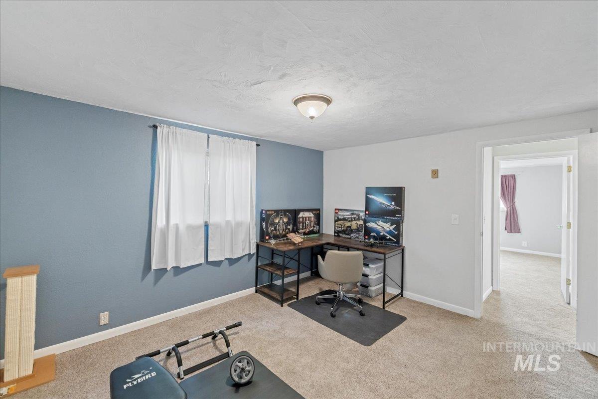 2303 N Locust Grove, Kuna, Idaho 83634, 5 Bedrooms, 3.5 Bathrooms, Residential For Sale, Price $2,500,000,MLS 98972806