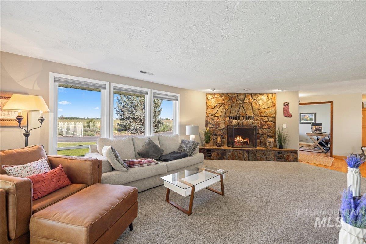 2303 N Locust Grove, Kuna, Idaho 83634, 5 Bedrooms, 3.5 Bathrooms, Residential For Sale, Price $2,500,000,MLS 98972806