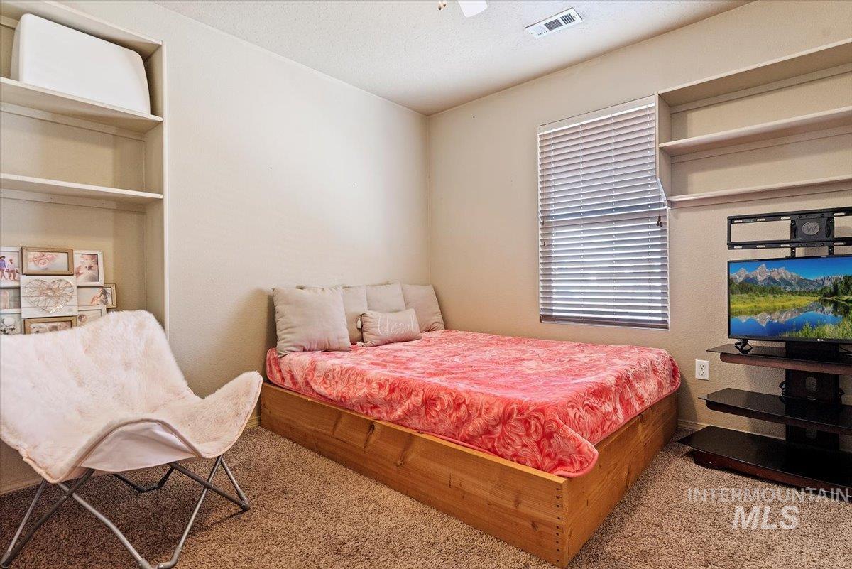 14057 Santa Cruz, Caldwell, Idaho 83605, 2 Bedrooms, 2 Bathrooms, Residential For Sale, Price $379,900,MLS 98972808