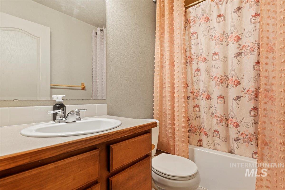 14057 Santa Cruz, Caldwell, Idaho 83605, 2 Bedrooms, 2 Bathrooms, Residential For Sale, Price $379,900,MLS 98972808