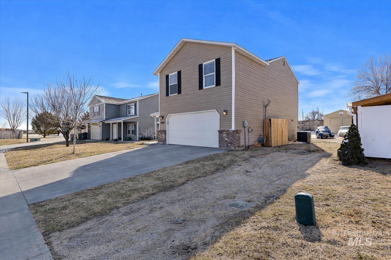 14057 Santa Cruz, Caldwell, Idaho 83605, 2 Bedrooms, 2 Bathrooms, Residential For Sale, Price $379,900,MLS 98972808