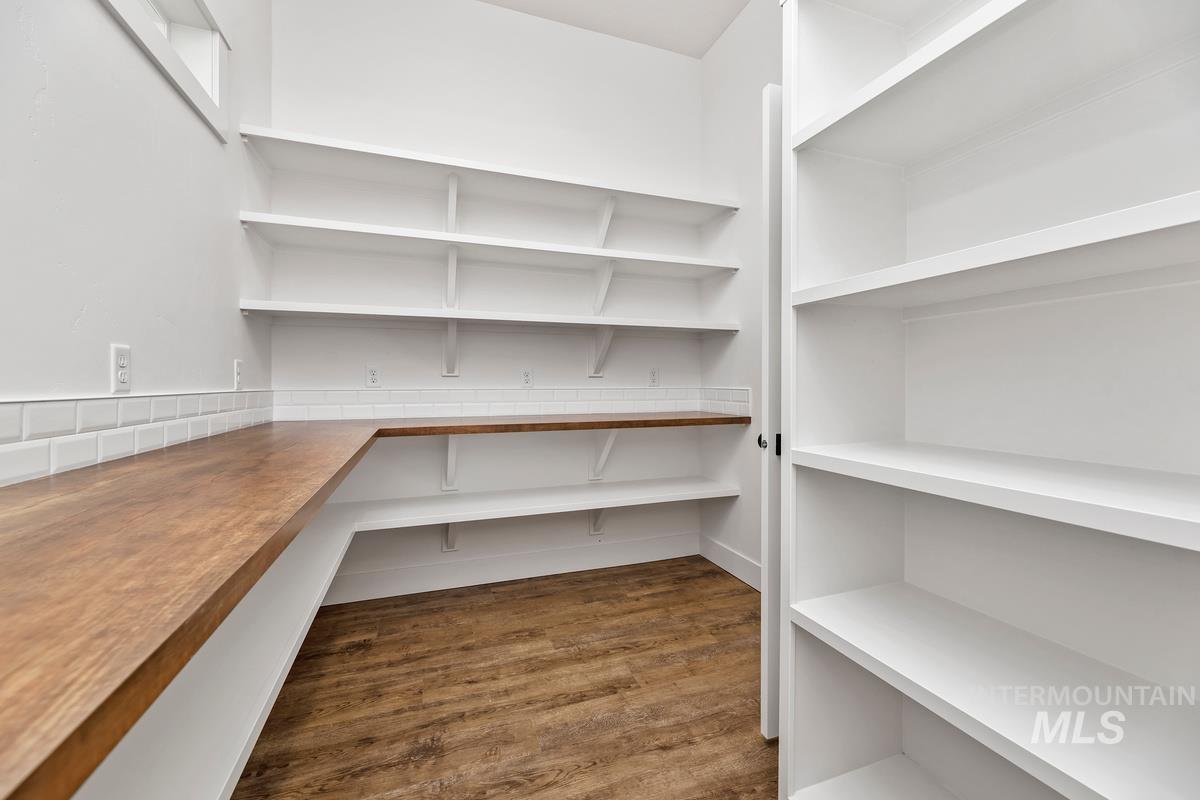 6246 Greenhill Street, Nampa, Idaho 83687, 4 Bedrooms, 3 Bathrooms, Residential For Sale, Price $865,000,MLS 98972813