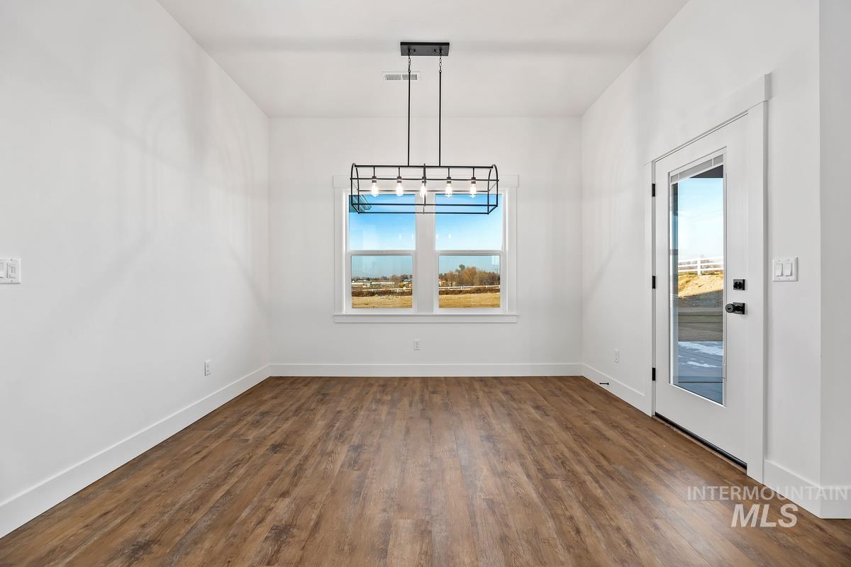 6246 Greenhill Street, Nampa, Idaho 83687, 4 Bedrooms, 3 Bathrooms, Residential For Sale, Price $865,000,MLS 98972813