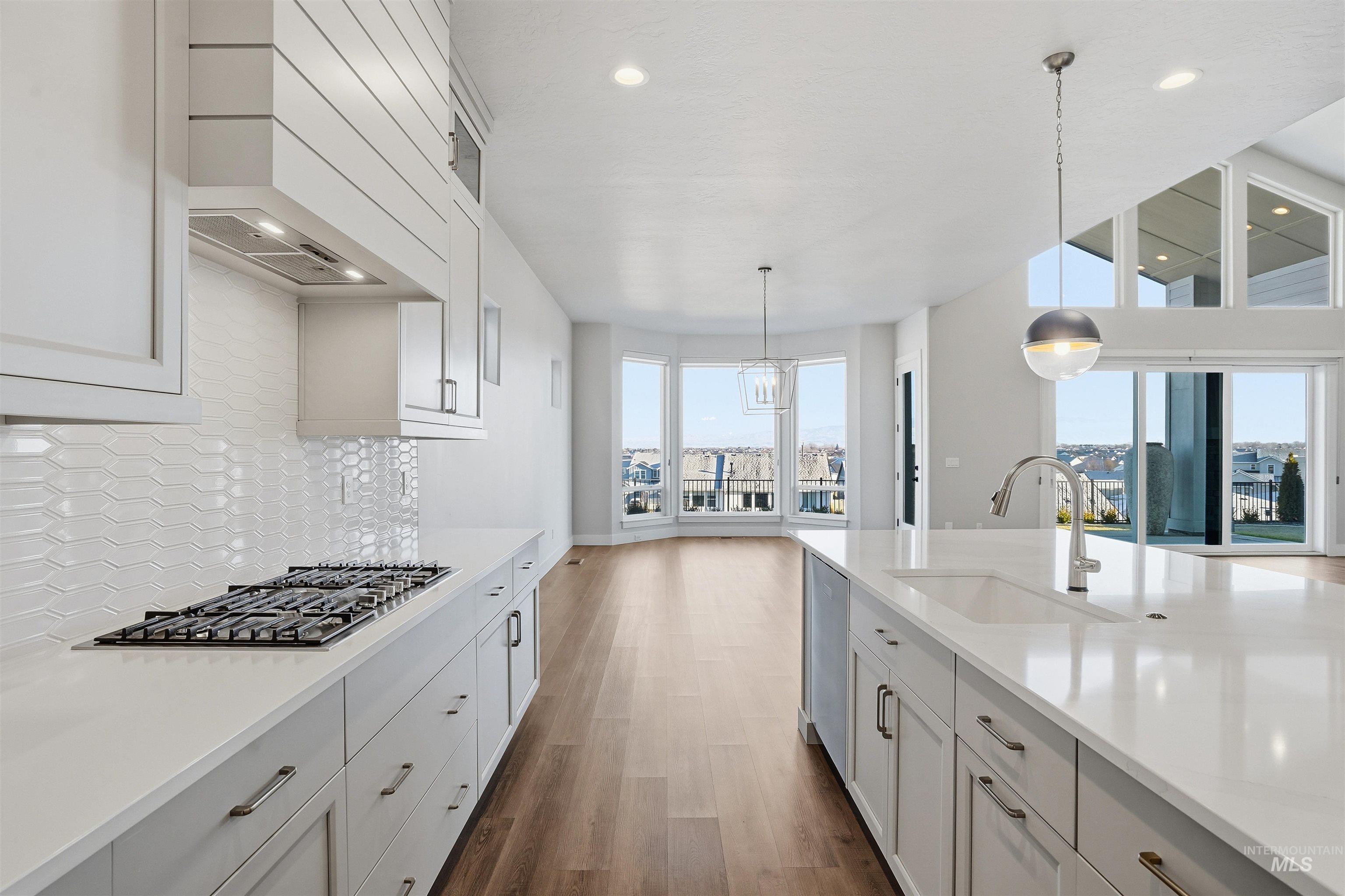 2976 E Parulo Dr., Meridian, Idaho 83642, 3 Bedrooms, 2.5 Bathrooms, Residential For Sale, Price $1,200,000,MLS 98972816