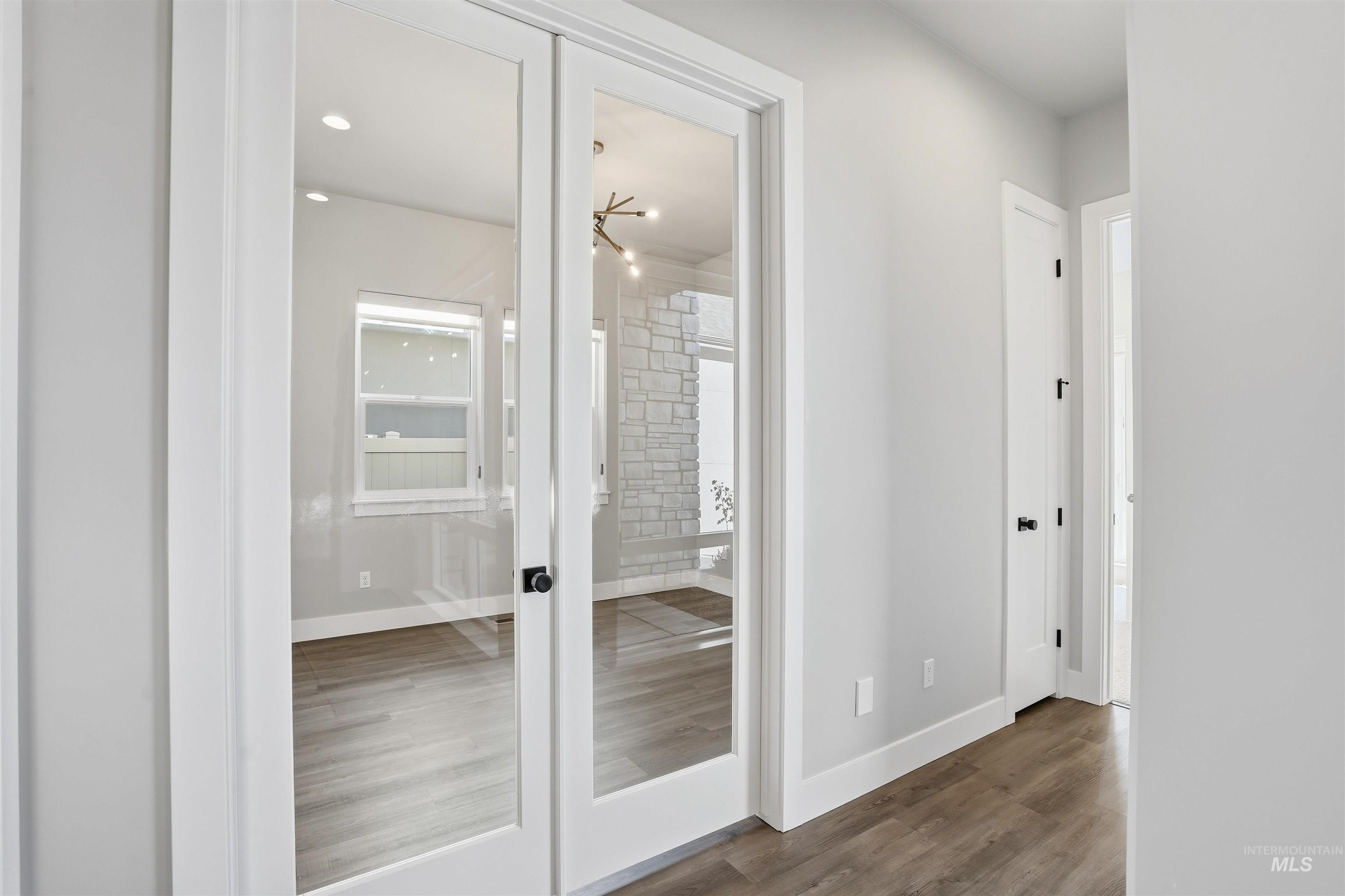 2976 E Parulo Dr., Meridian, Idaho 83642, 3 Bedrooms, 2.5 Bathrooms, Residential For Sale, Price $1,200,000,MLS 98972816