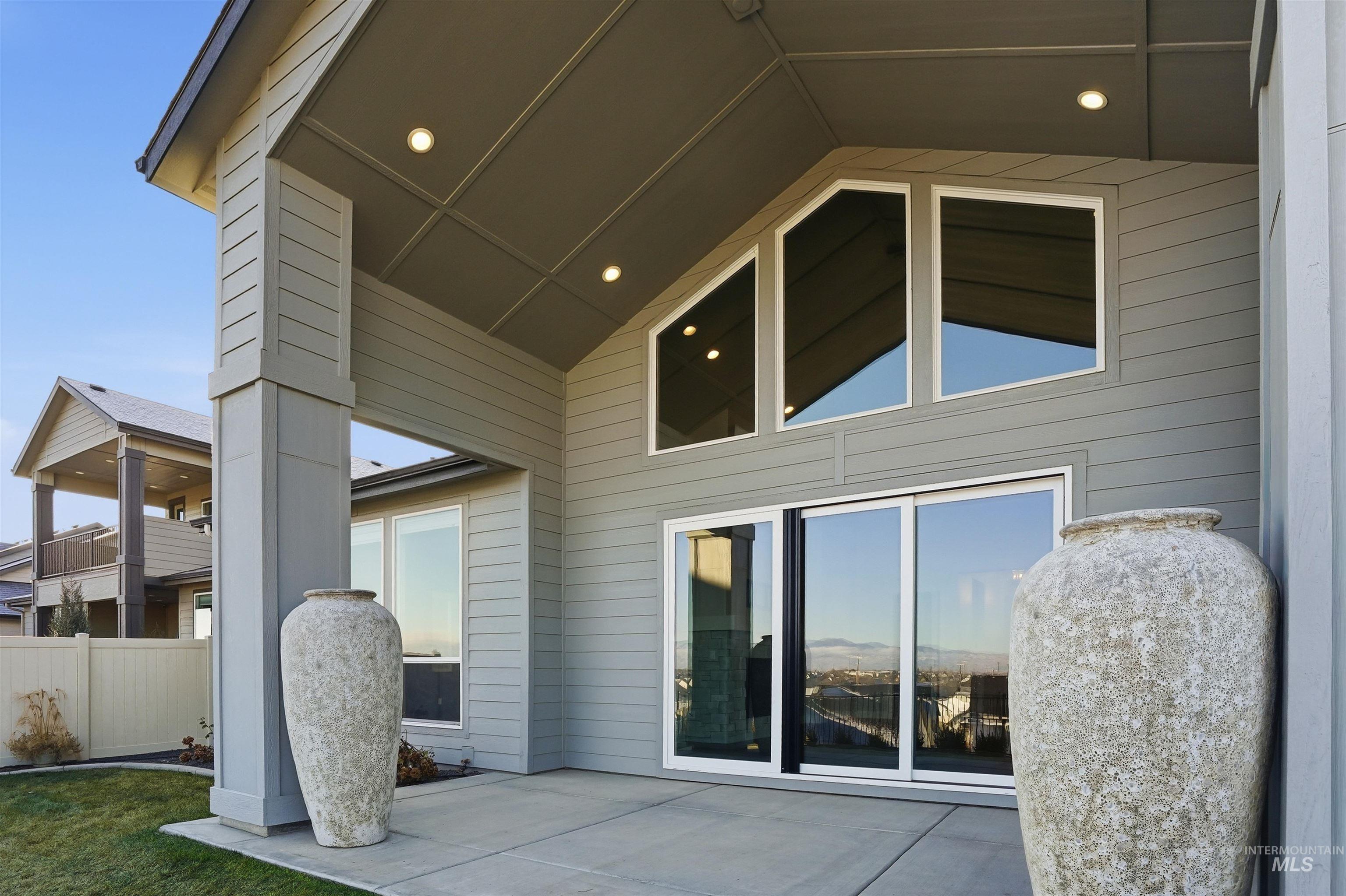 2976 E Parulo Dr., Meridian, Idaho 83642, 3 Bedrooms, 2.5 Bathrooms, Residential For Sale, Price $1,200,000,MLS 98972816