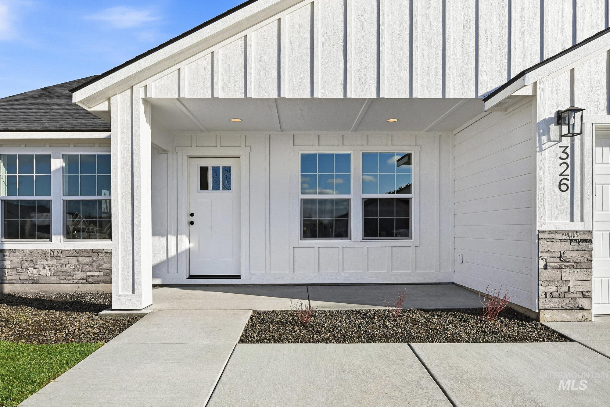 326 N 12th St, Parma, Idaho 83660, 3 Bedrooms, 2 Bathrooms, Residential For Sale, Price $375,000,MLS 98972817