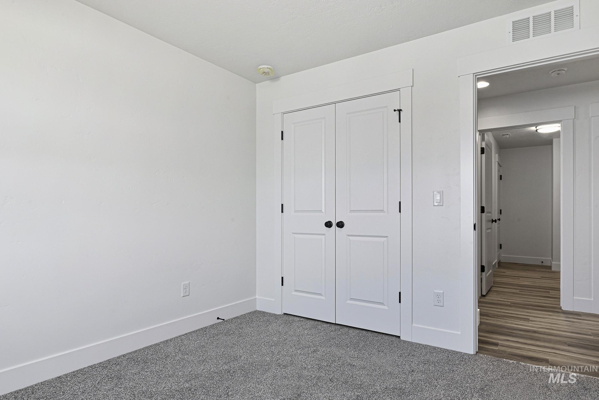 326 N 12th St, Parma, Idaho 83660, 3 Bedrooms, 2 Bathrooms, Residential For Sale, Price $375,000,MLS 98972817