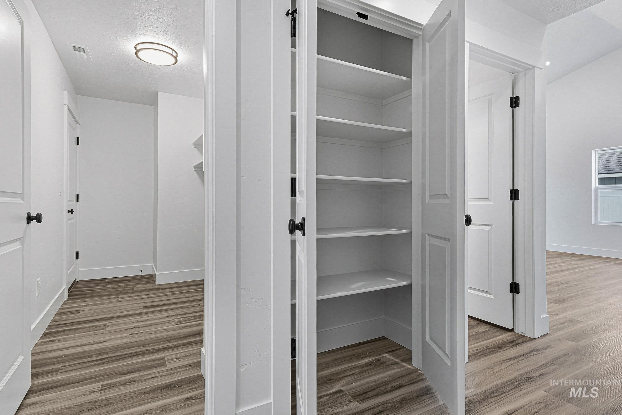 326 N 12th St, Parma, Idaho 83660, 3 Bedrooms, 2 Bathrooms, Residential For Sale, Price $375,000,MLS 98972817