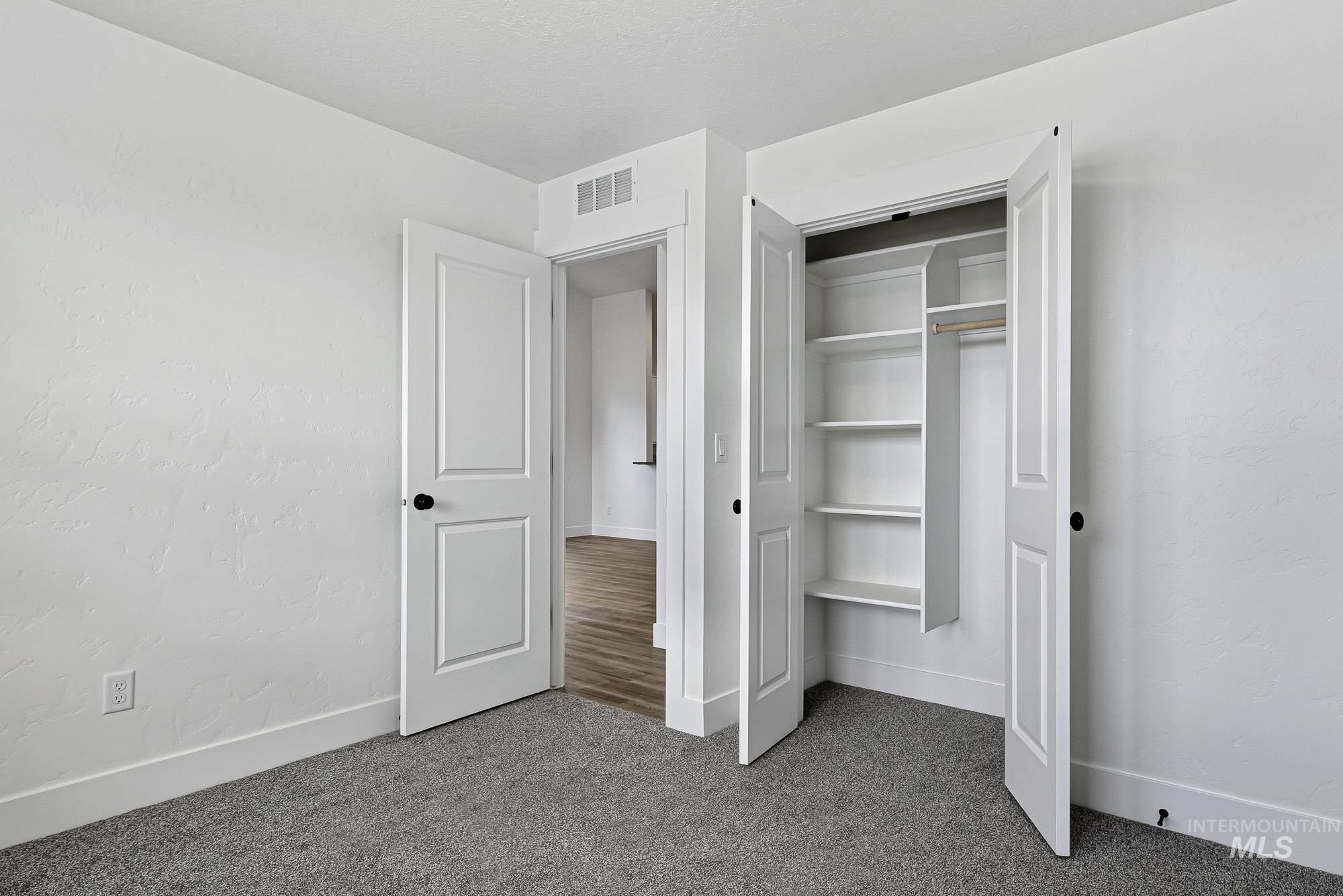 326 N 12th St, Parma, Idaho 83660, 3 Bedrooms, 2 Bathrooms, Residential For Sale, Price $375,000,MLS 98972817