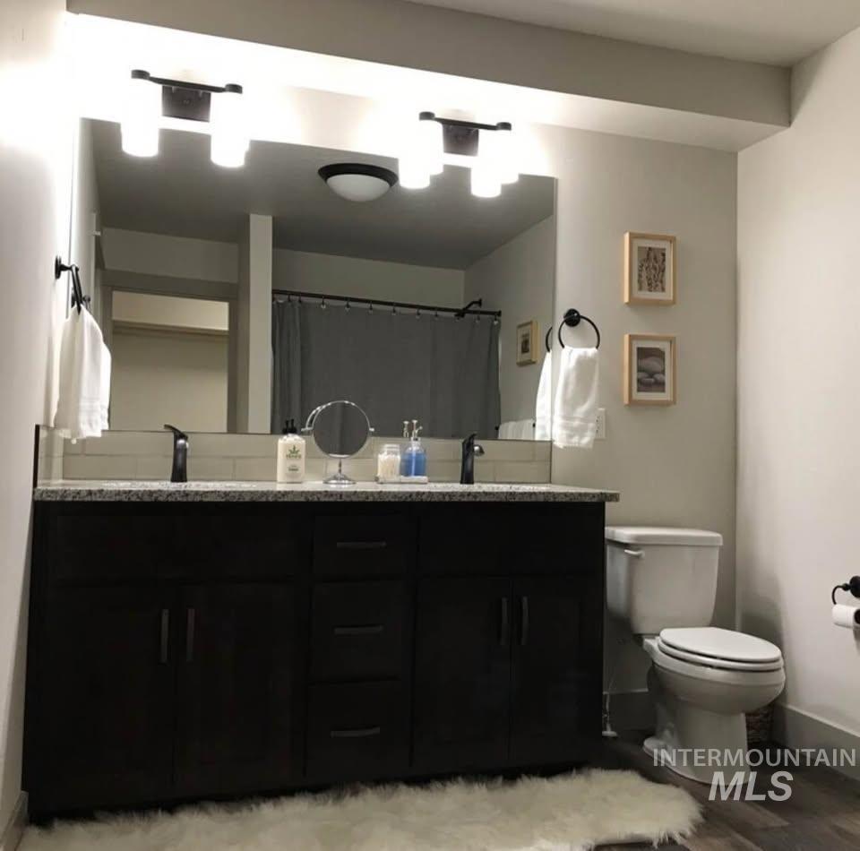 106 Broken Pine Ln, McCall, Idaho 83638, 3 Bedrooms, 3 Bathrooms, Rental For Rent, Price $2,400,MLS 98972821