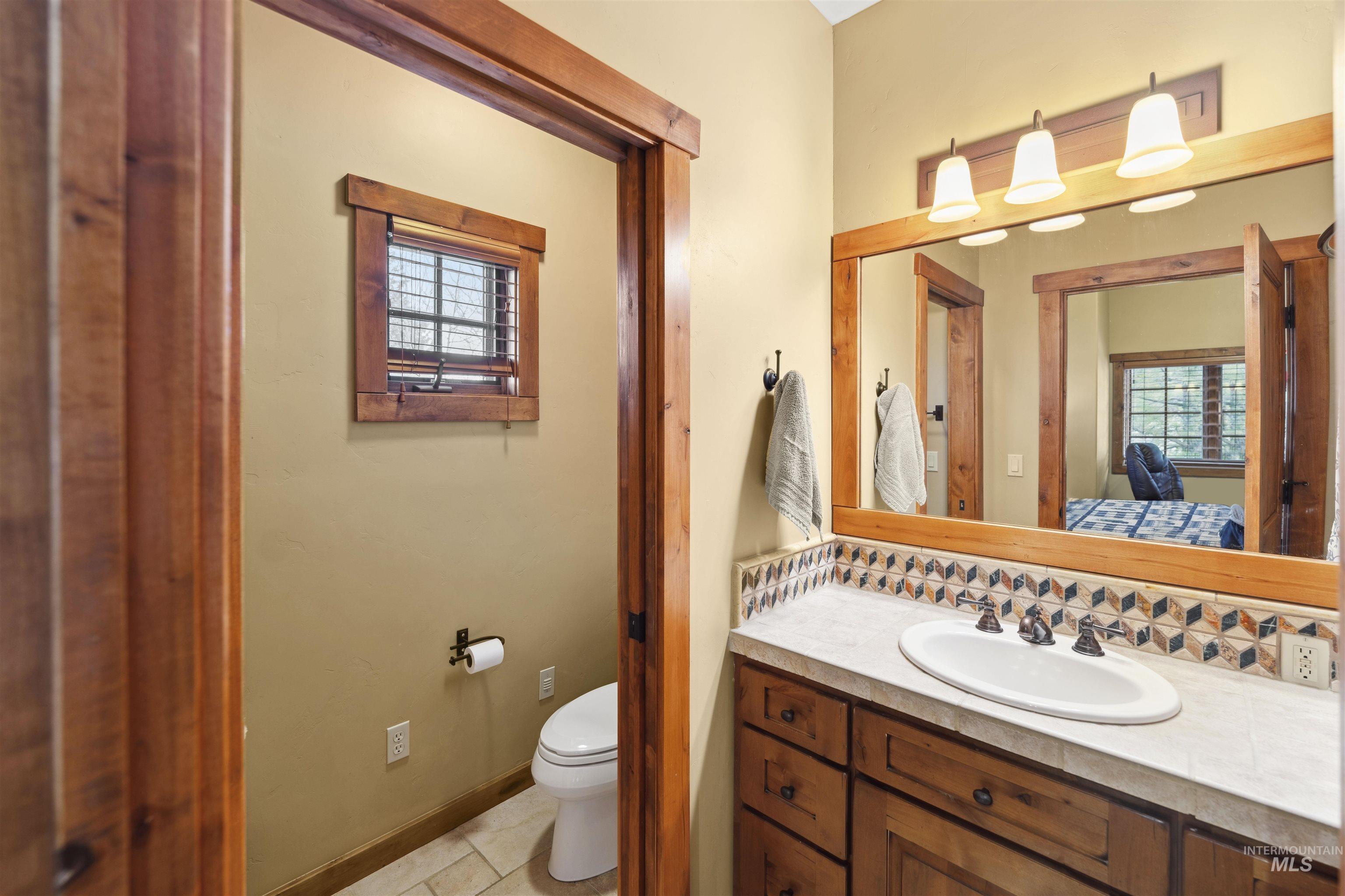 23 Rock Creek Court, Donnelly, Idaho 83615, 2 Bedrooms, 2.5 Bathrooms, Residential For Sale, Price $1,170,000,MLS 98972833