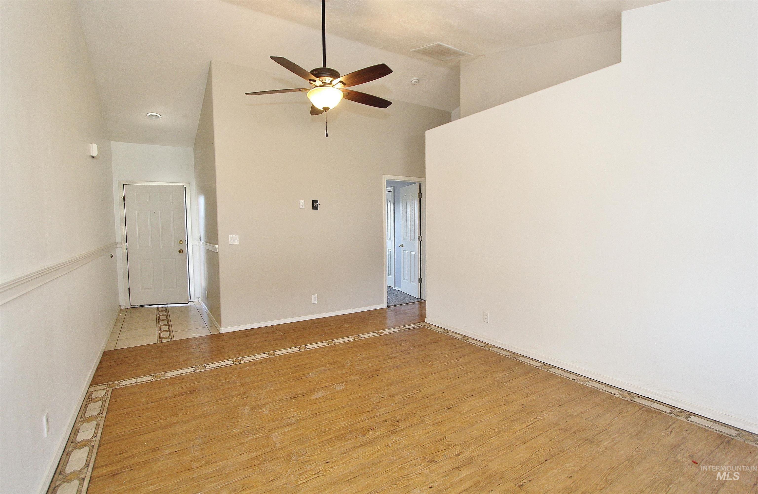 54 S Lollipop Dr., Nampa, Idaho 83687, 3 Bedrooms, 2 Bathrooms, Residential For Sale, Price $359,900,MLS 98972835