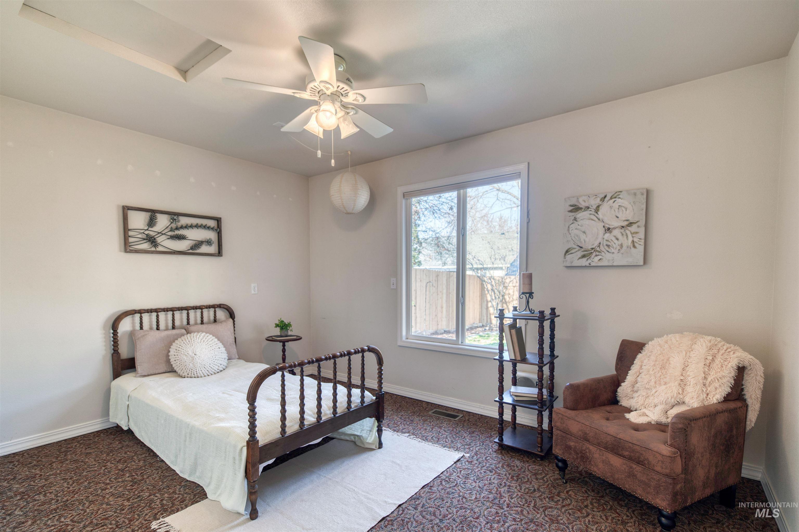 2768 W Willard Street, Meridian, Idaho 83642, 3 Bedrooms, 2 Bathrooms, Residential For Sale, Price $415,000,MLS 98972838