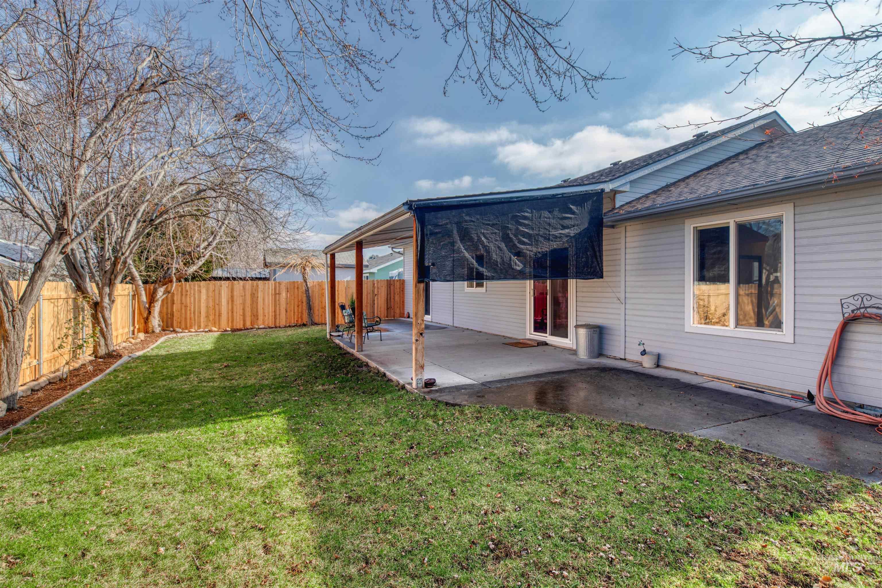 2768 W Willard Street, Meridian, Idaho 83642, 3 Bedrooms, 2 Bathrooms, Residential For Sale, Price $415,000,MLS 98972838