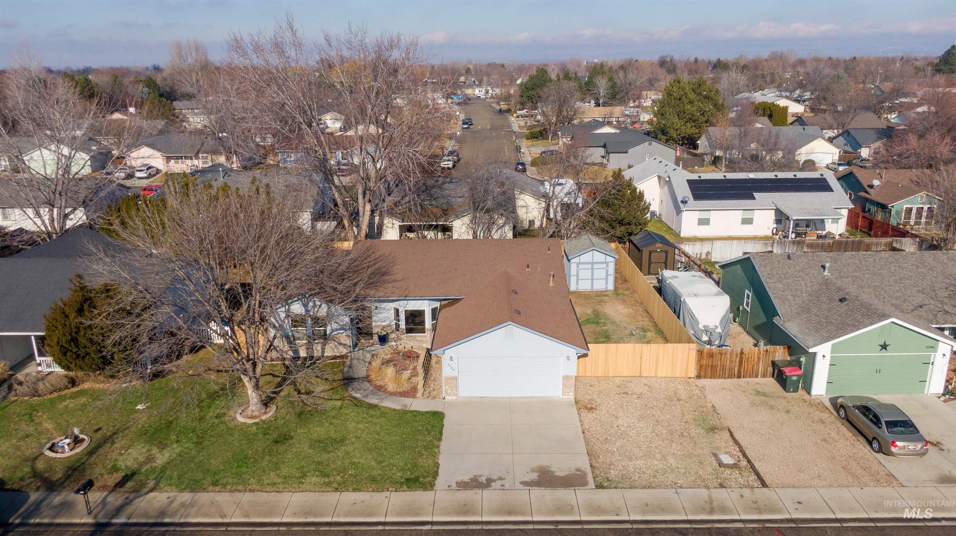 2768 W Willard Street, Meridian, Idaho 83642, 3 Bedrooms, 2 Bathrooms, Residential For Sale, Price $415,000,MLS 98972838