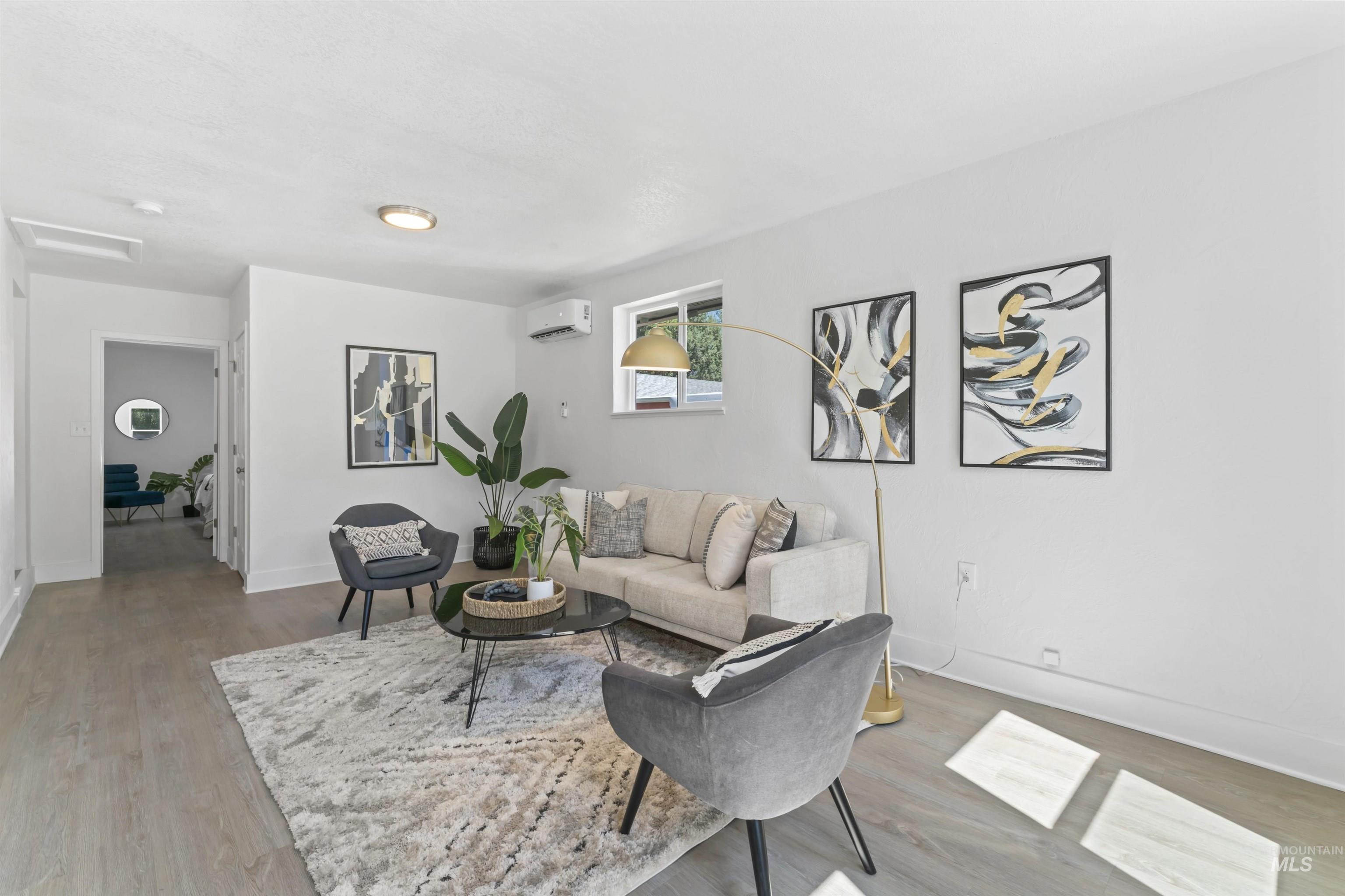 2211 N 34th, Boise, Idaho 83703, 4 Bedrooms, 2 Bathrooms, Residential For Sale, Price $545,000,MLS 98972842