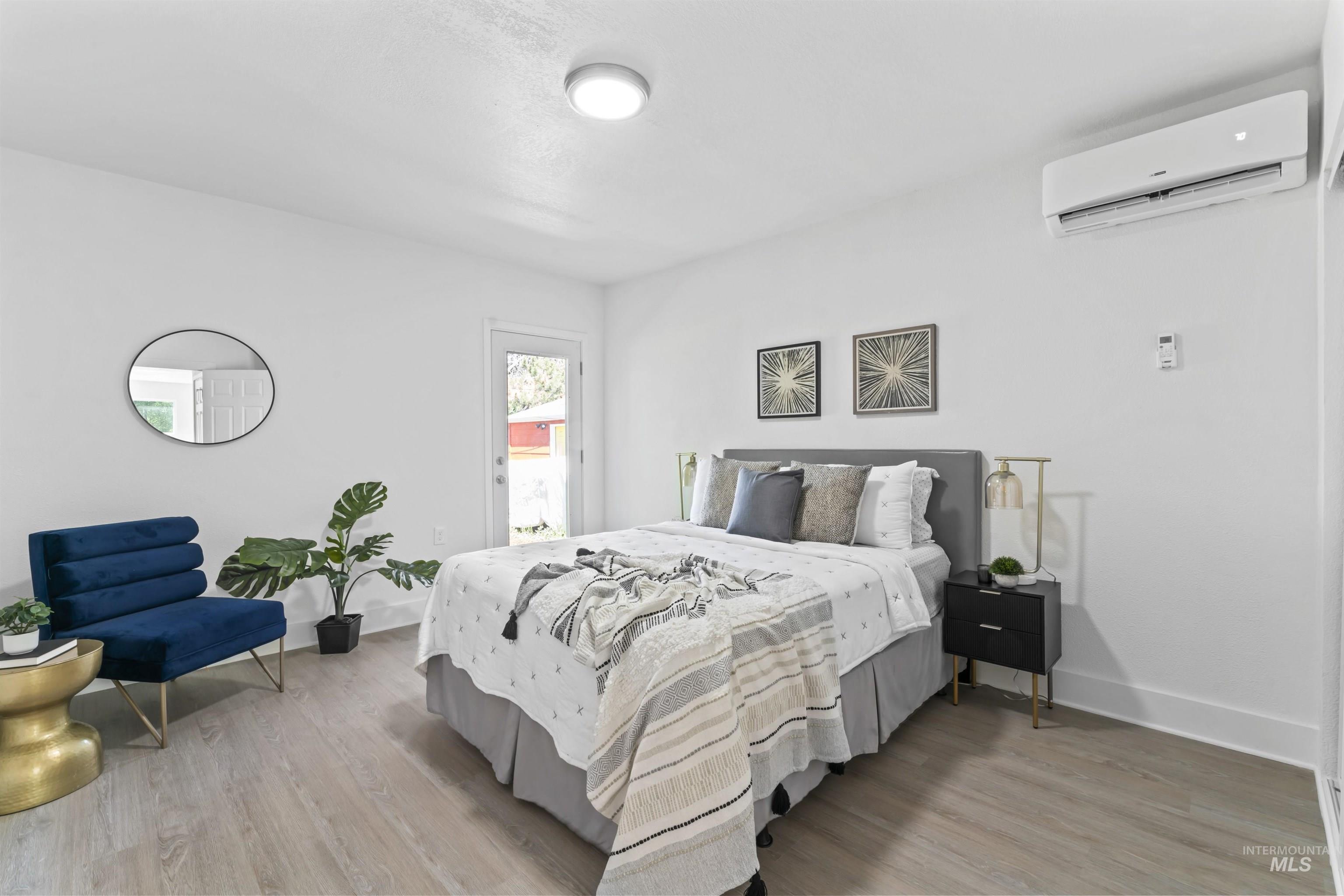 2211 N 34th, Boise, Idaho 83703, 4 Bedrooms, 2 Bathrooms, Residential For Sale, Price $545,000,MLS 98972842