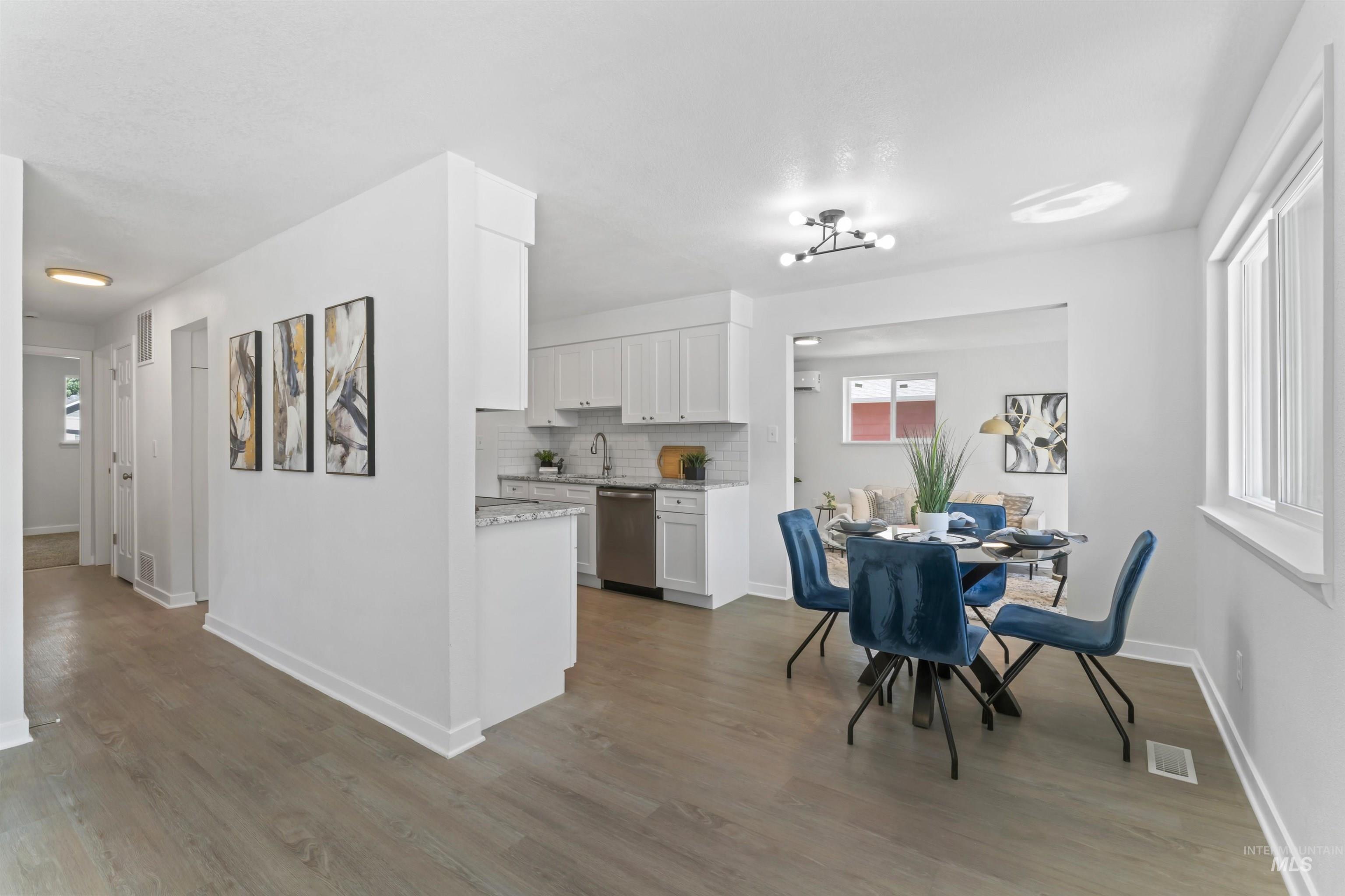 2211 N 34th, Boise, Idaho 83703, 4 Bedrooms, 2 Bathrooms, Residential For Sale, Price $545,000,MLS 98972842