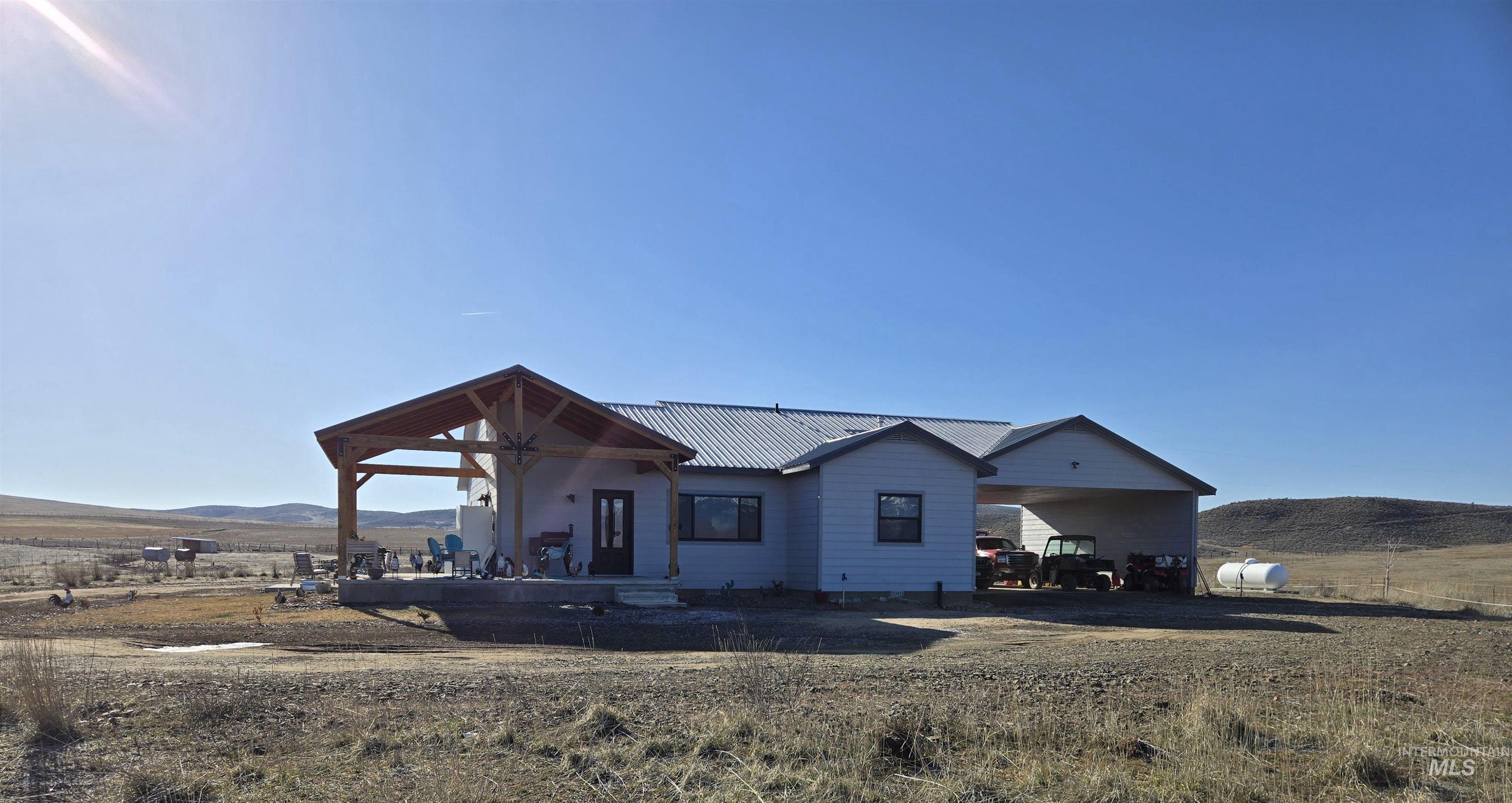 3209 Schwenkfelder Rd, Cambridge, Idaho 83610, 2 Bedrooms, 2 Bathrooms, Residential For Sale, Price $795,000, 98972845