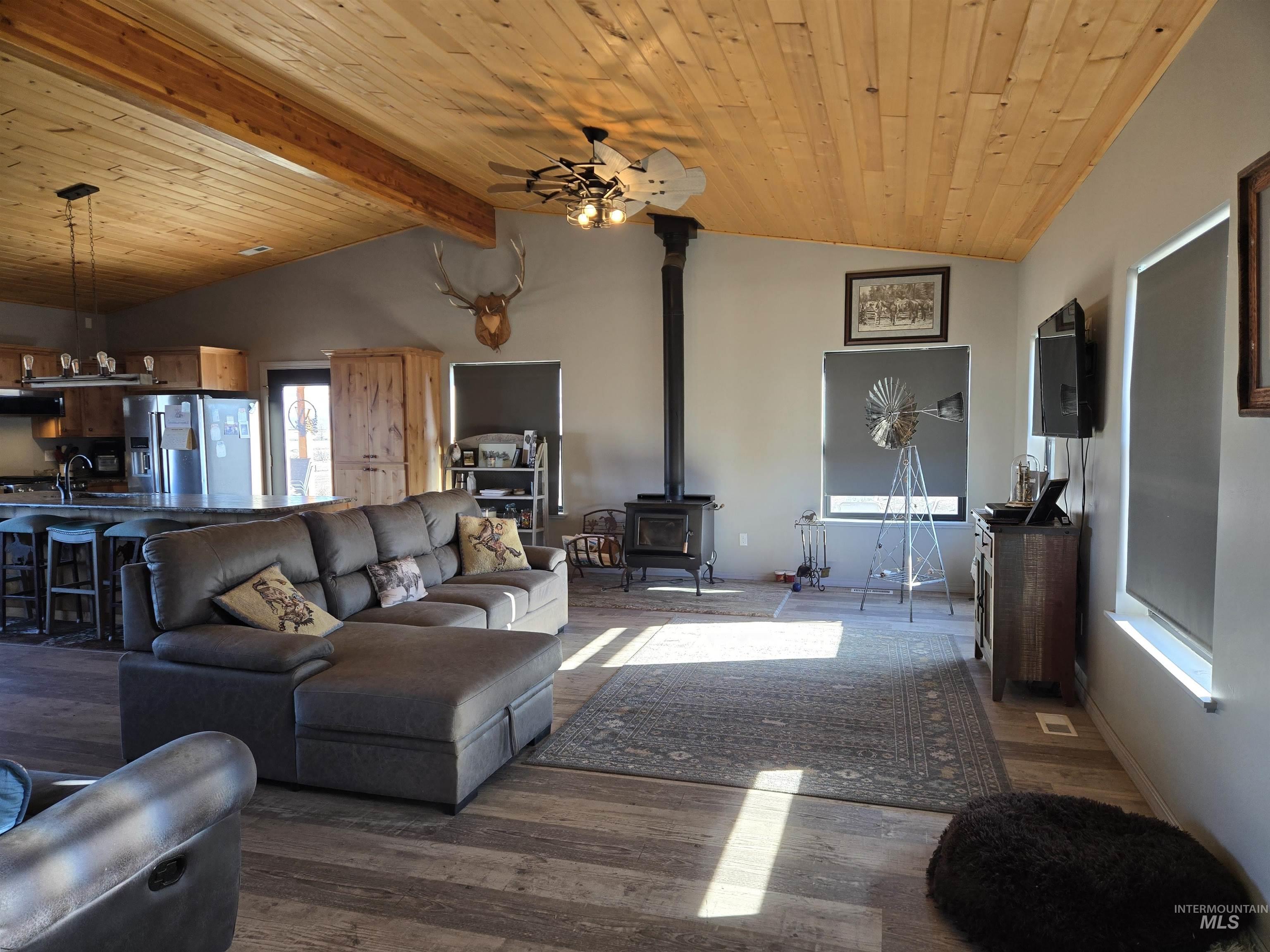 3209 Schwenkfelder Rd, Cambridge, Idaho 83610, 2 Bedrooms, 2 Bathrooms, Residential For Sale, Price $795,000,MLS 98972845