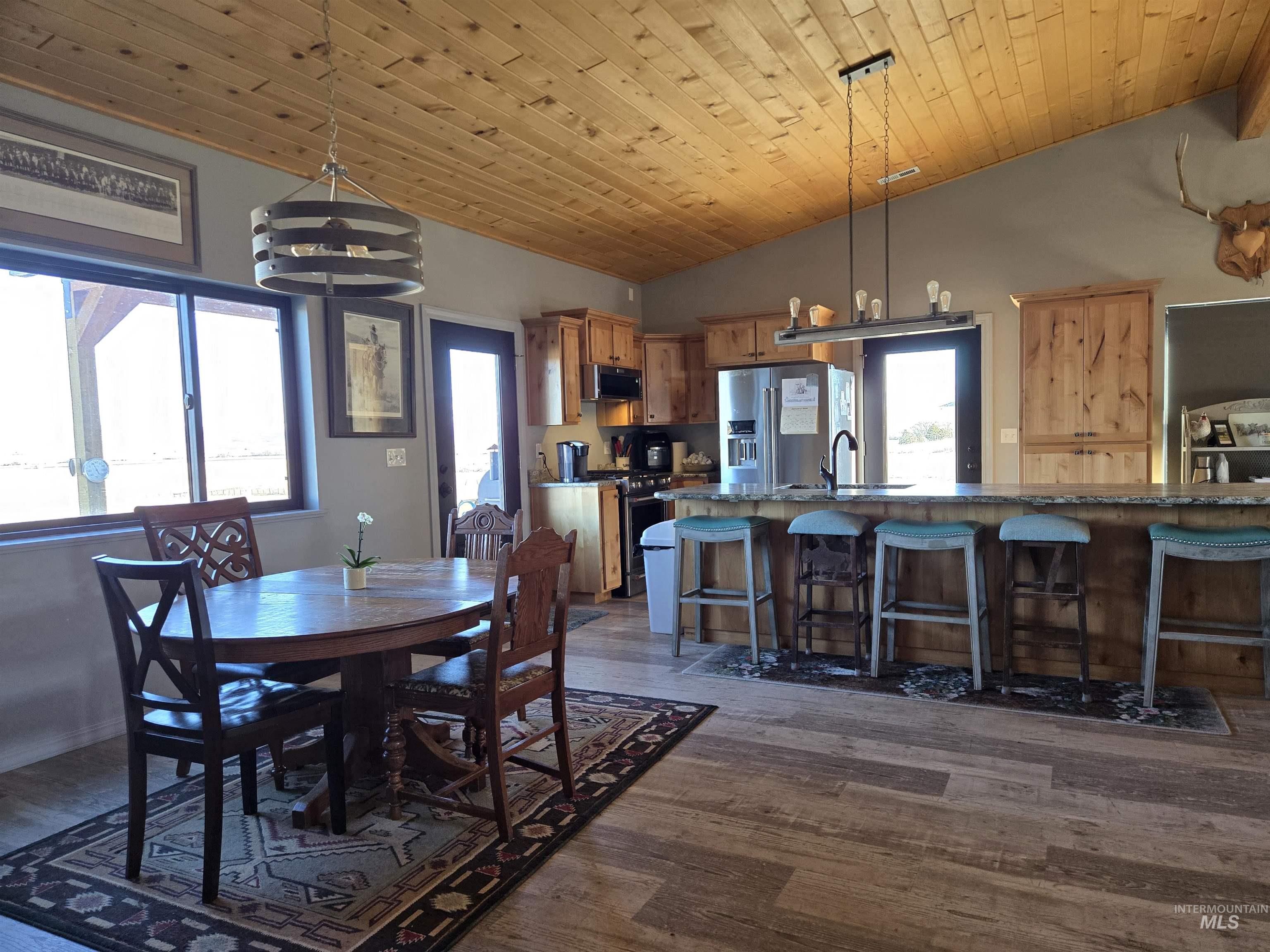 3209 Schwenkfelder Rd, Cambridge, Idaho 83610, 2 Bedrooms, 2 Bathrooms, Residential For Sale, Price $795,000,MLS 98972845