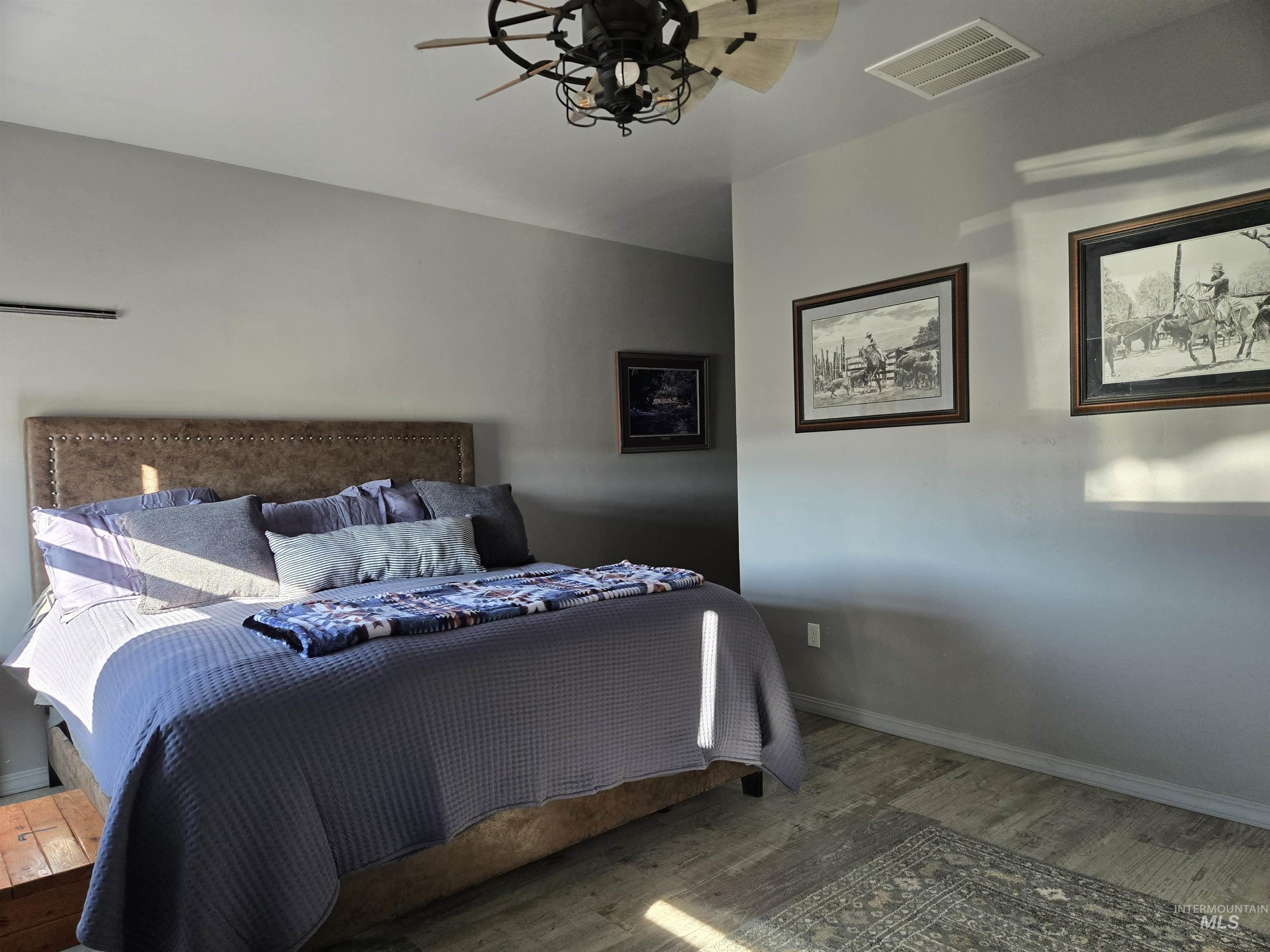 3209 Schwenkfelder Rd, Cambridge, Idaho 83610, 2 Bedrooms, 2 Bathrooms, Residential For Sale, Price $795,000, 98972845